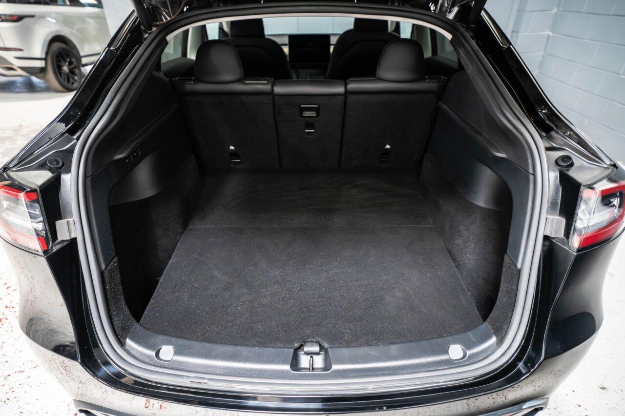 Tesla Model Y view 41