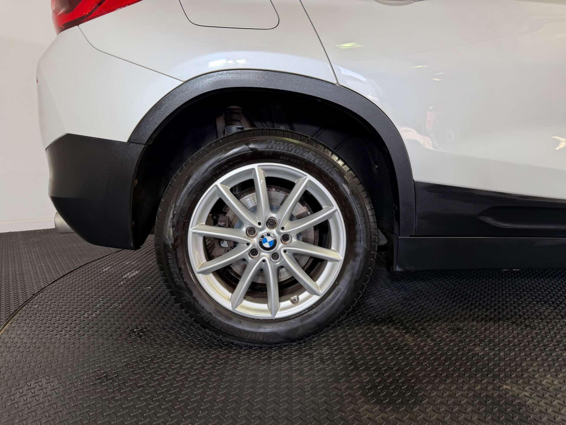 BMW X2 view 69