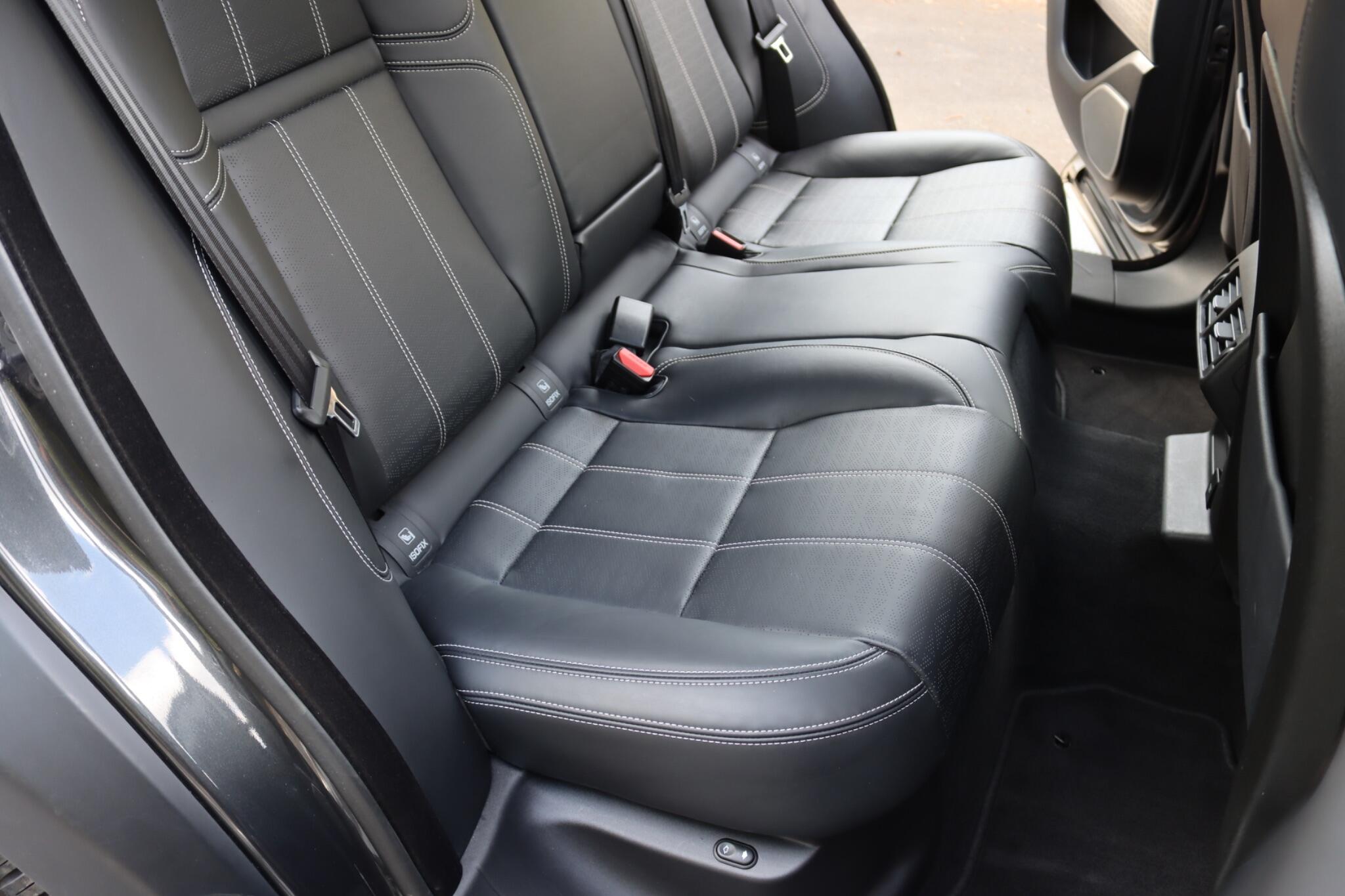 Land Rover Range Rover Velar view 54