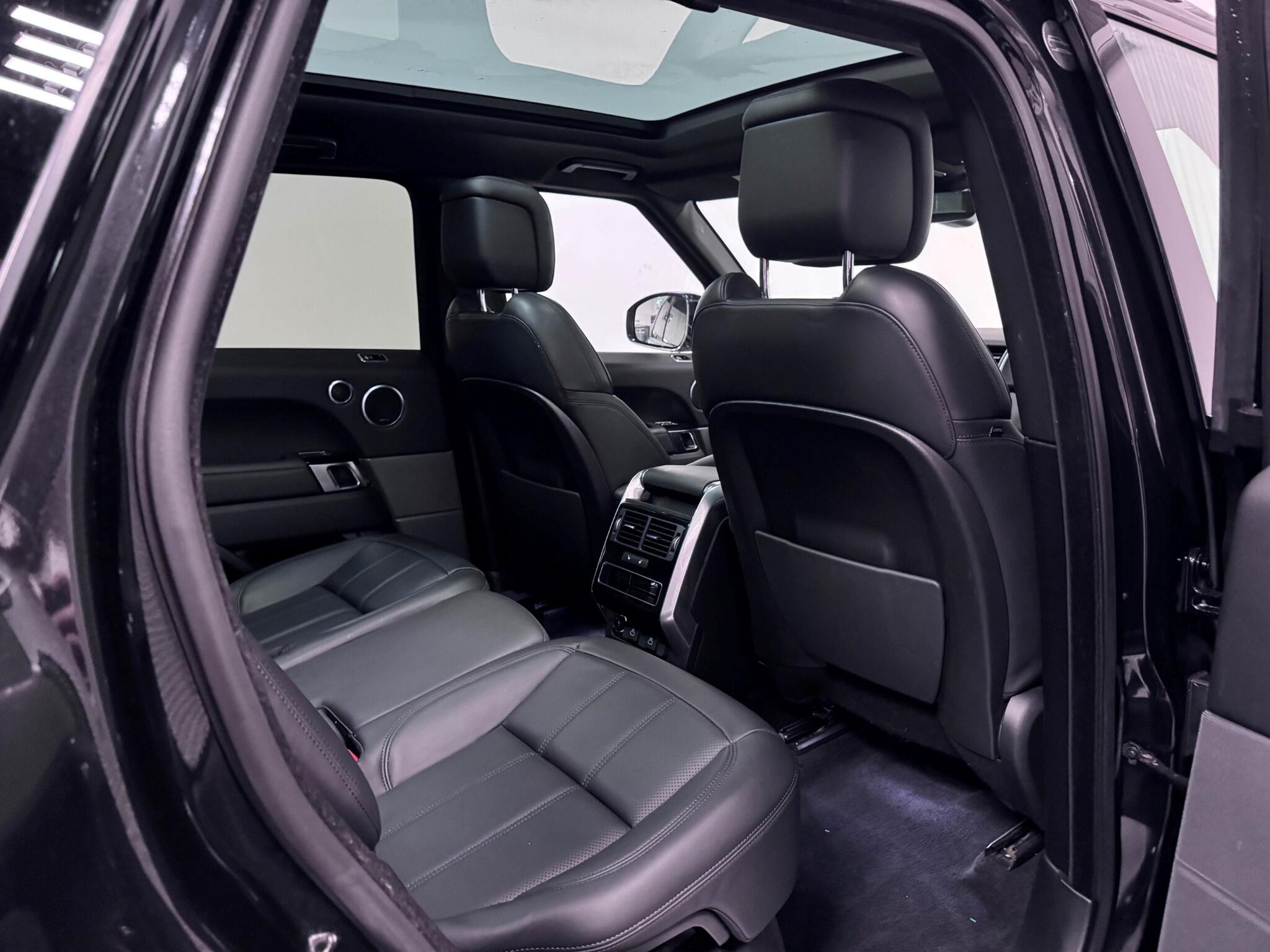 Land Rover Range Rover Sport view 29