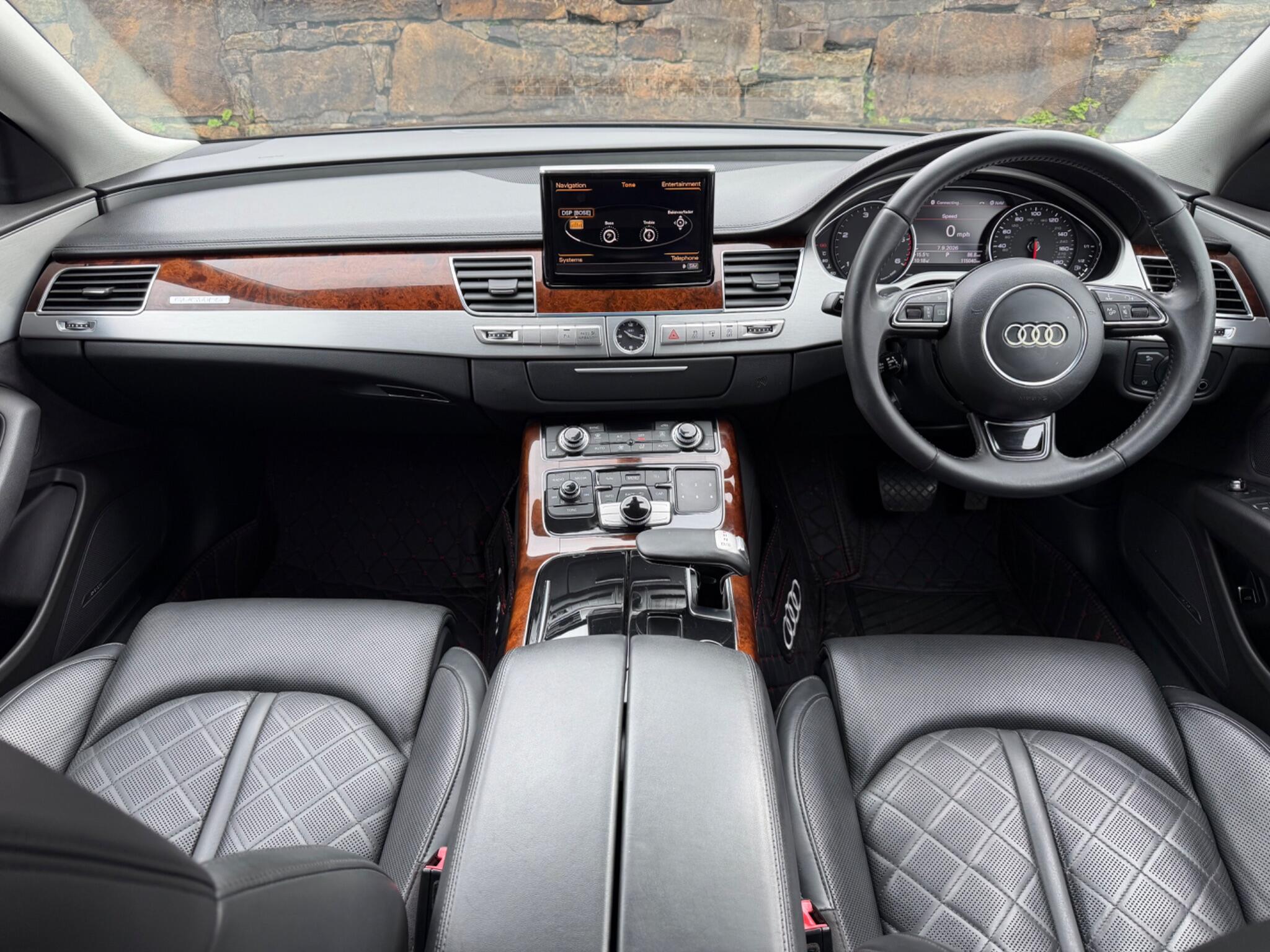 Audi A8 view 10