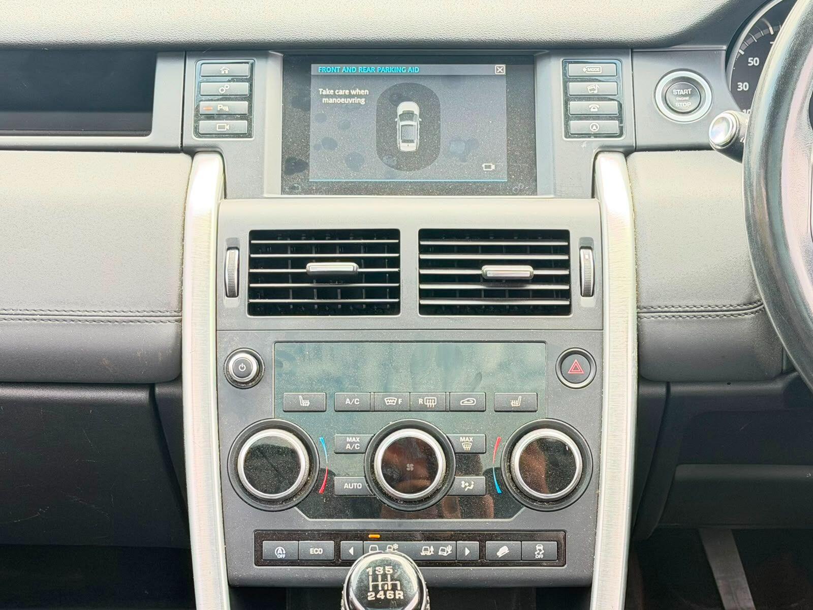 Land Rover Discovery Sport view 24