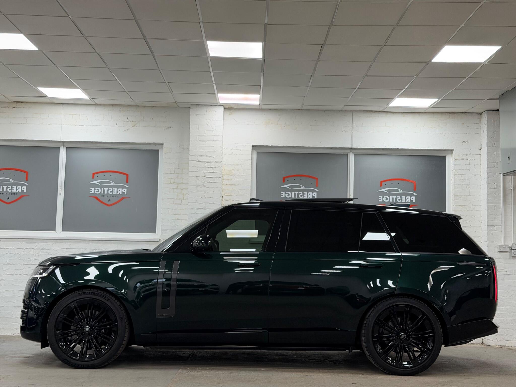 Land Rover Range Rover view 57