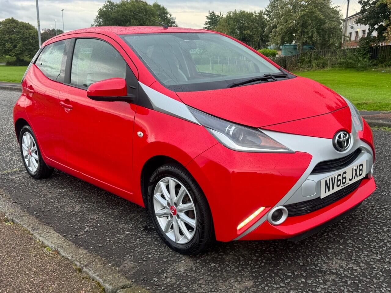 Toyota Aygo view 10