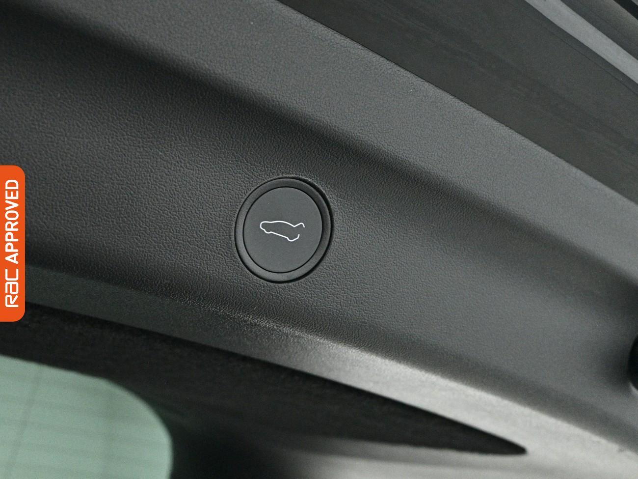 Tesla Model Y view 15