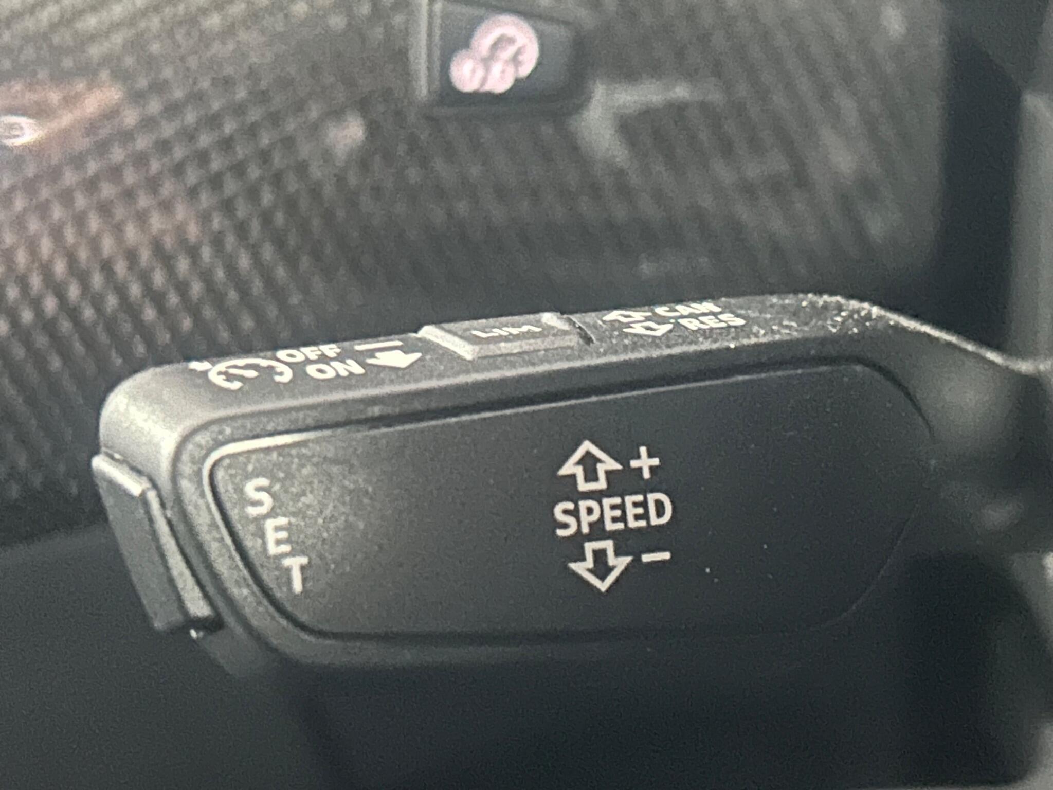 Audi S4 view 19