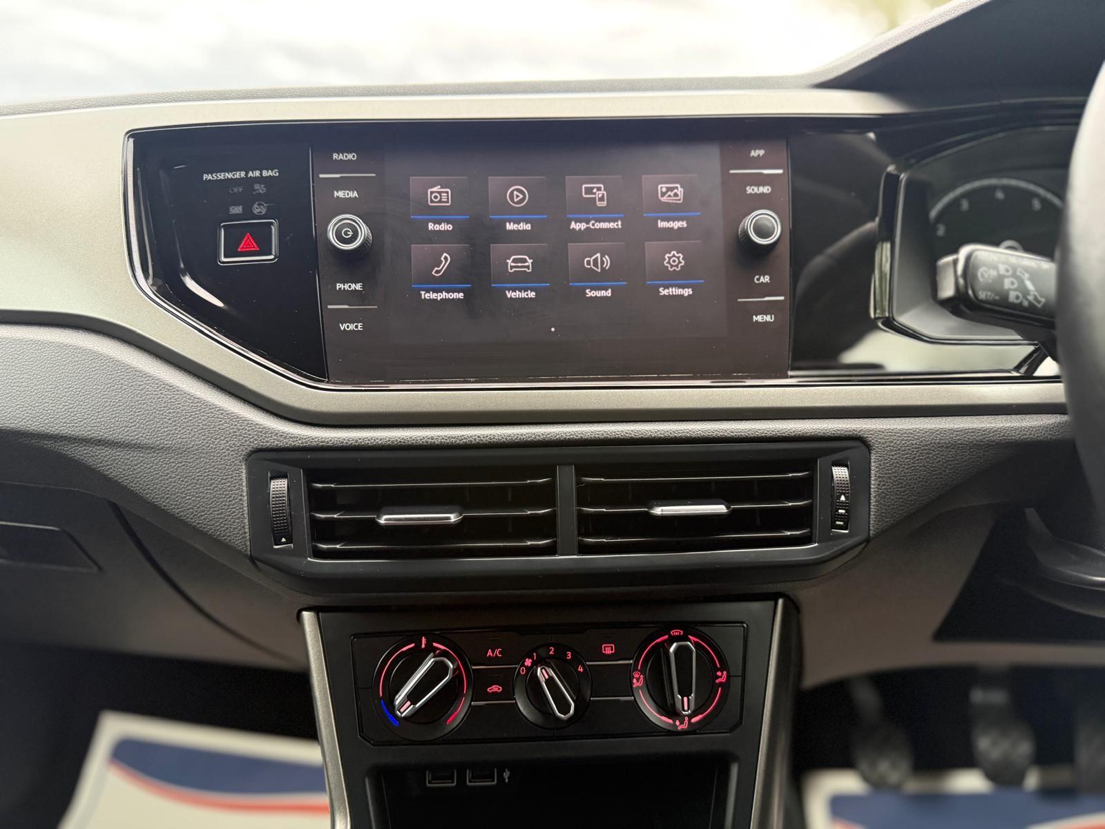 Volkswagen Polo view 45
