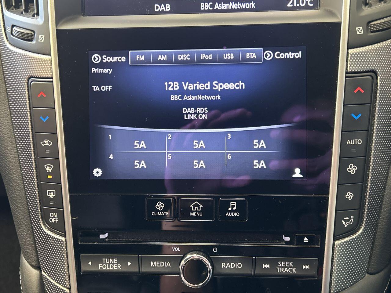 Infiniti Q50 view 49