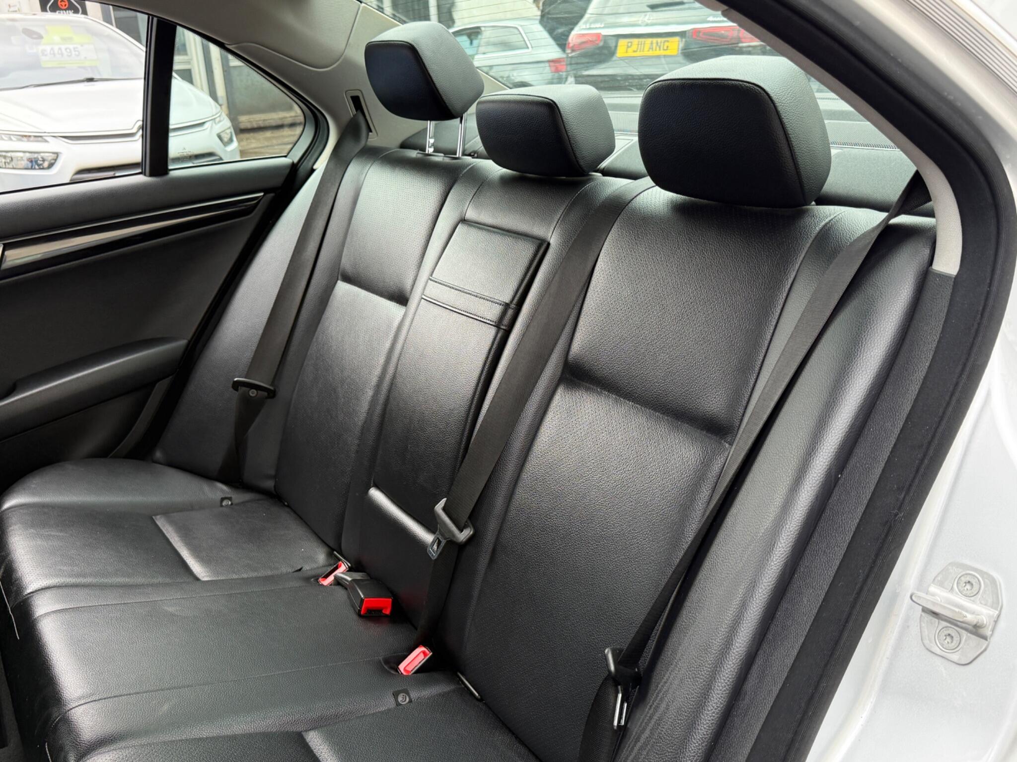 Mercedes-Benz C Class - Image 49