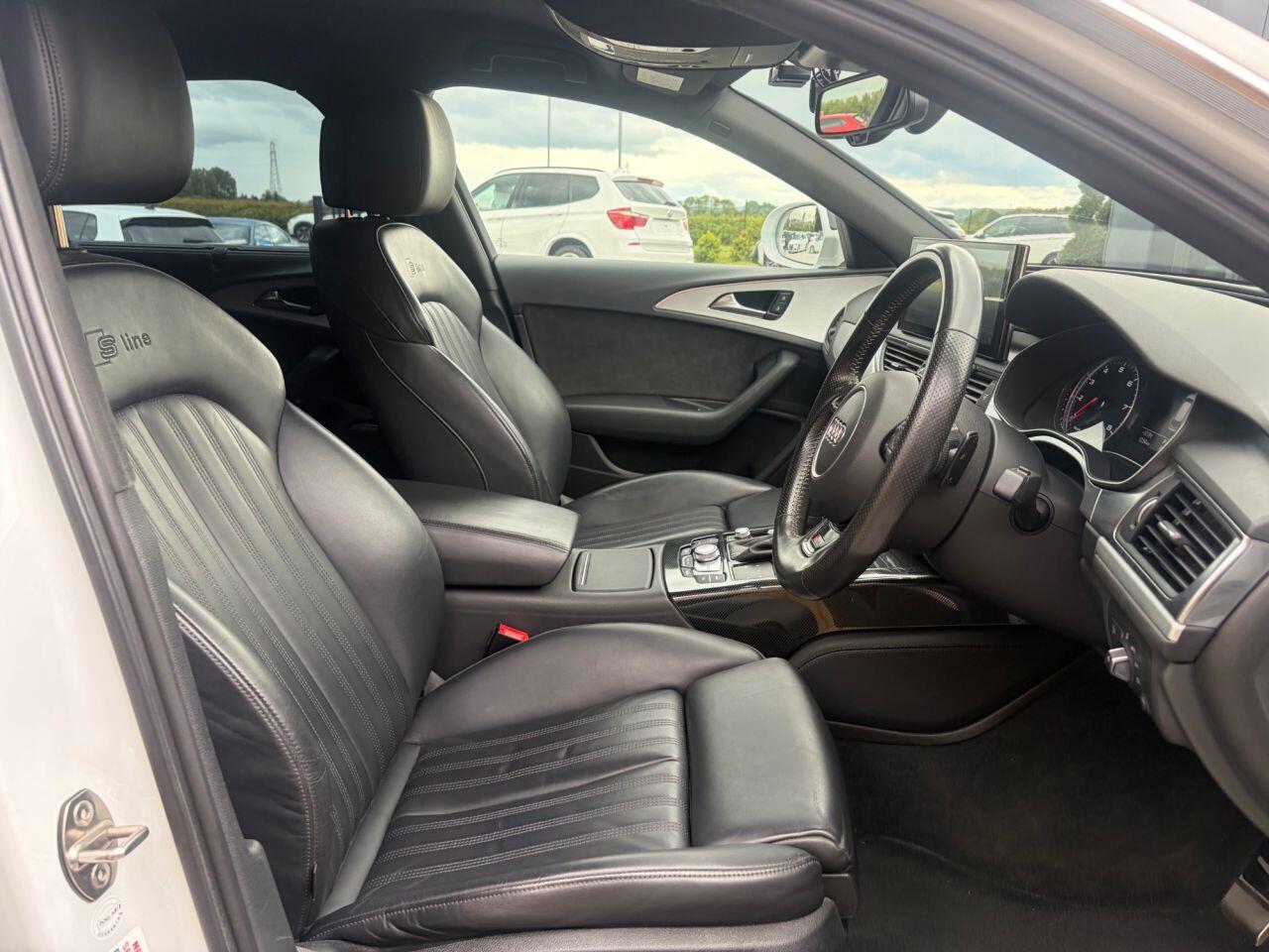 Audi A6 view 12