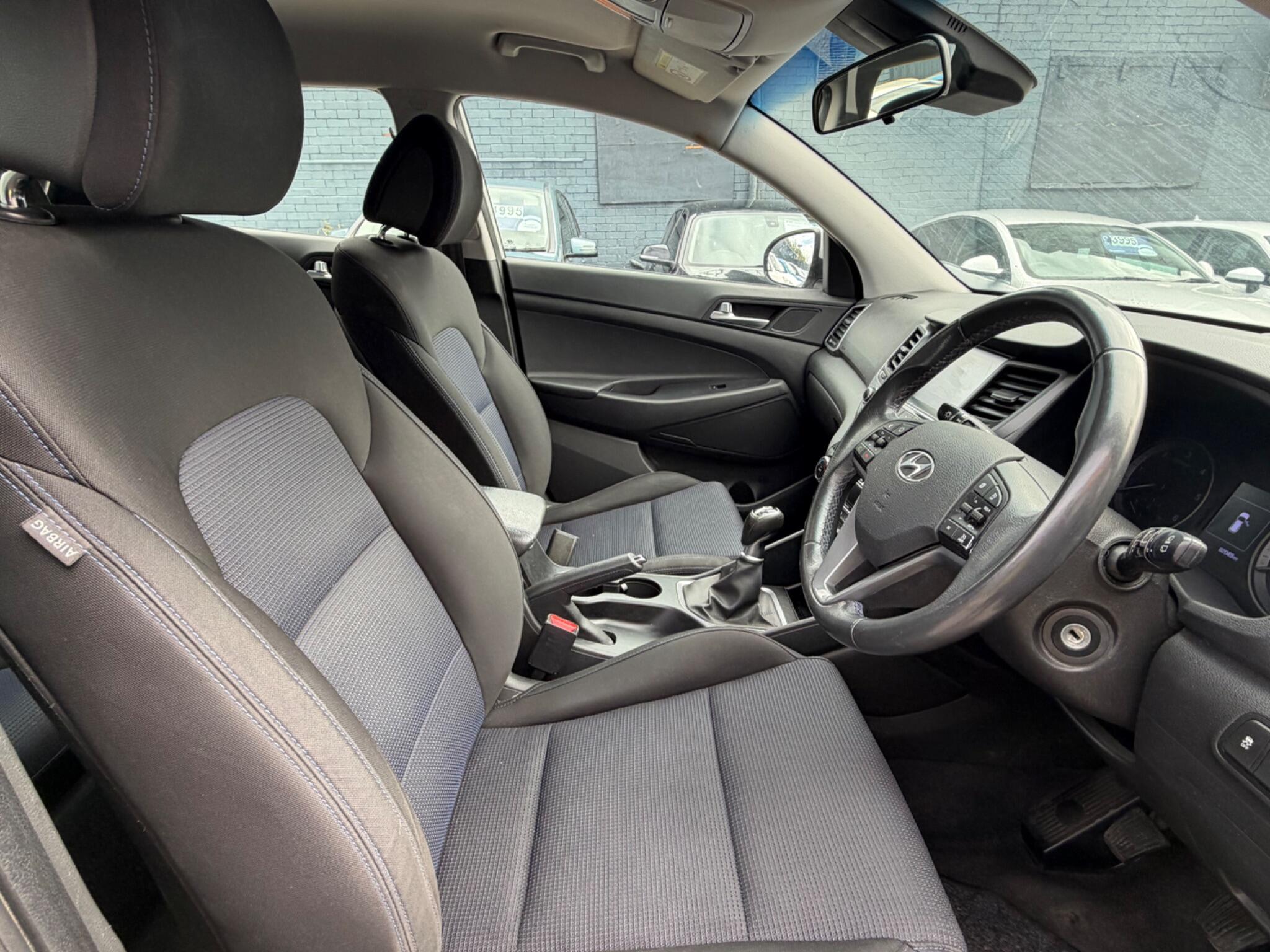 Hyundai Tucson view 10