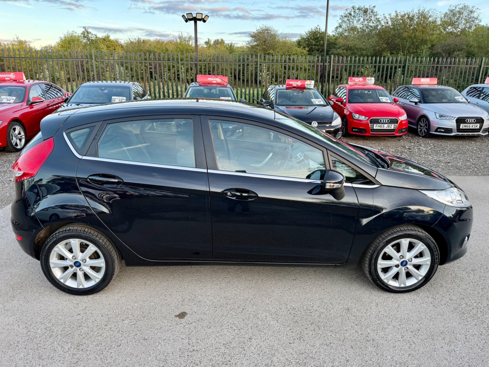 Ford Fiesta view 18