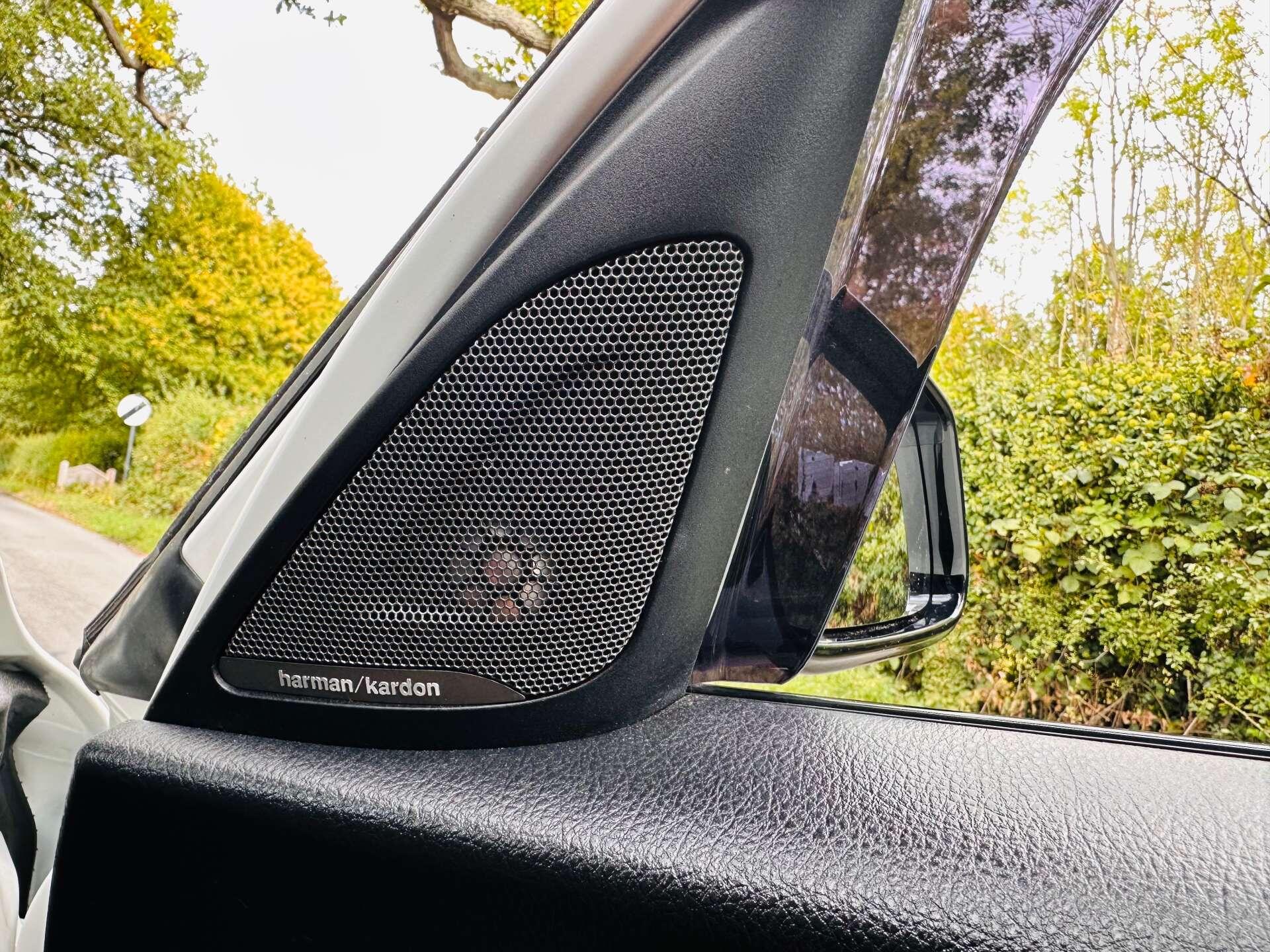 BMW 1 Series view 21