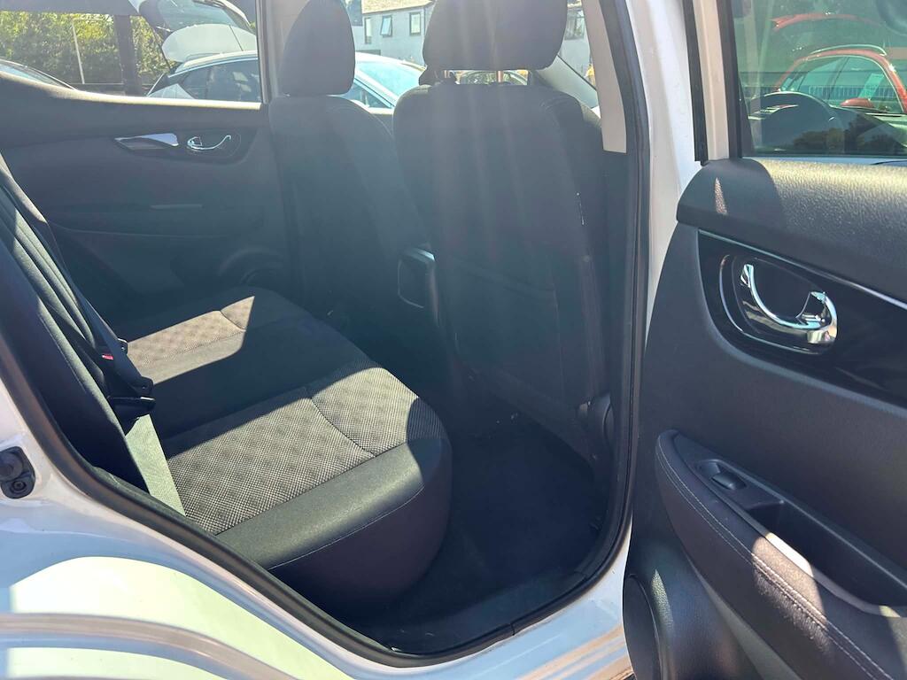 Nissan Qashqai view 12