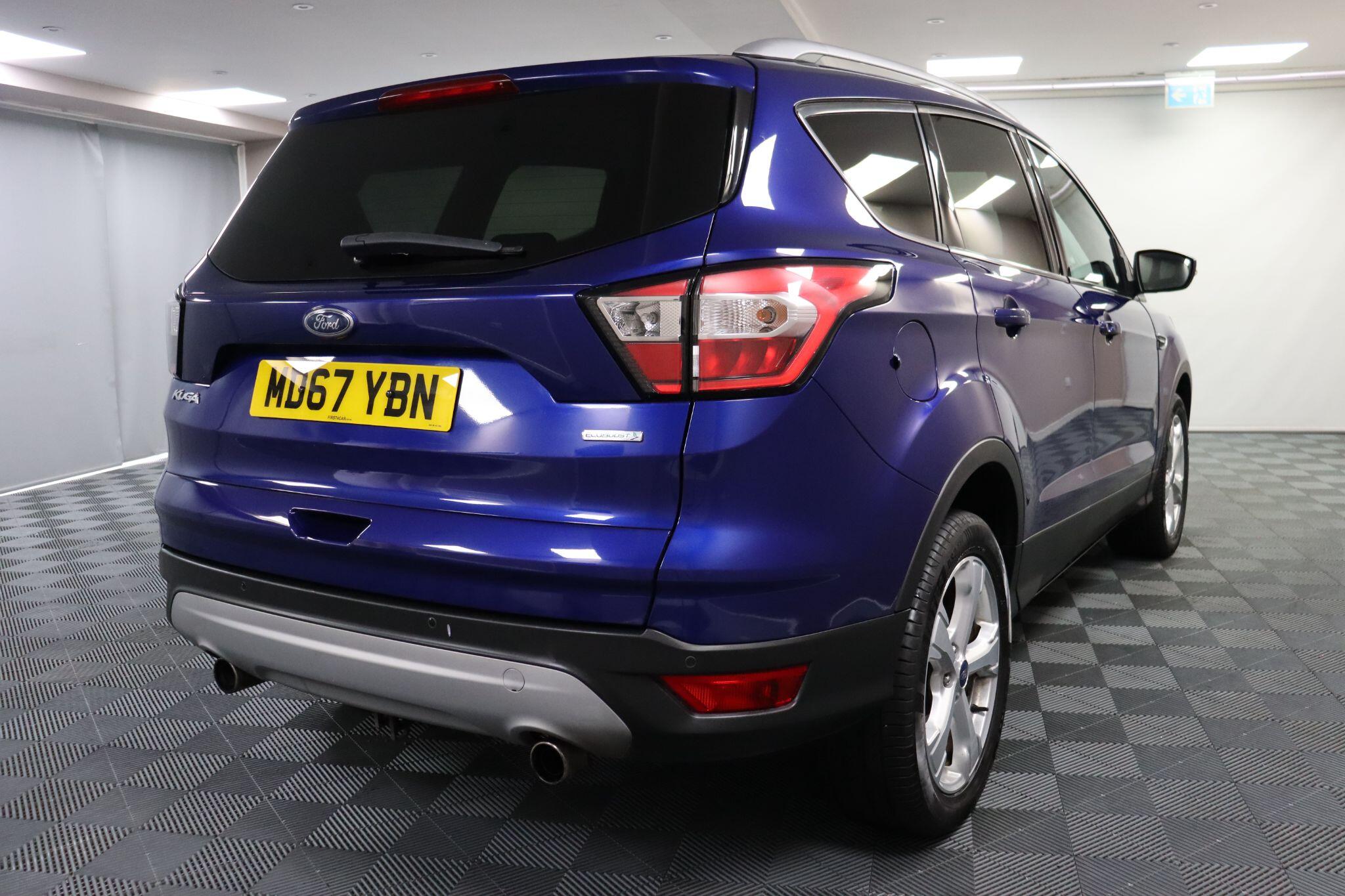 Ford Kuga view 11