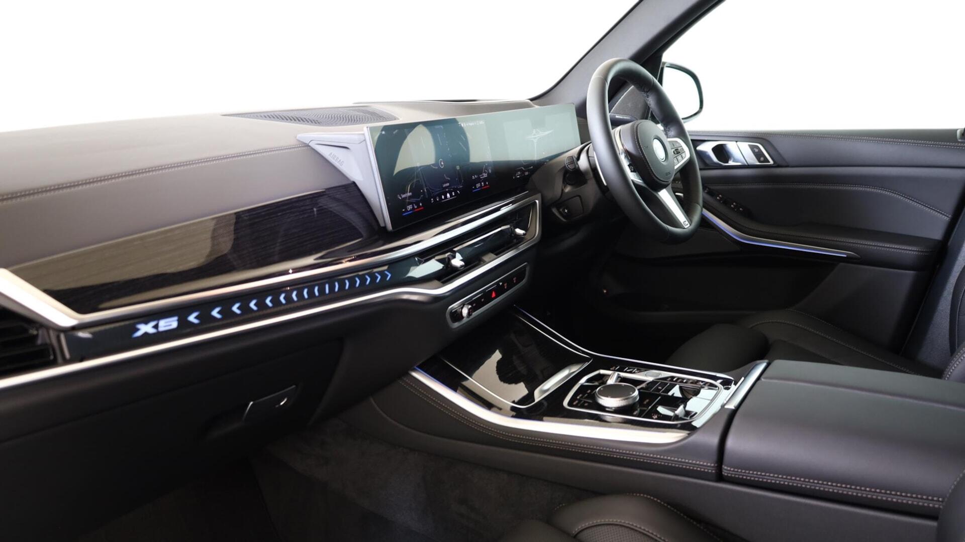 BMW X5 view 7