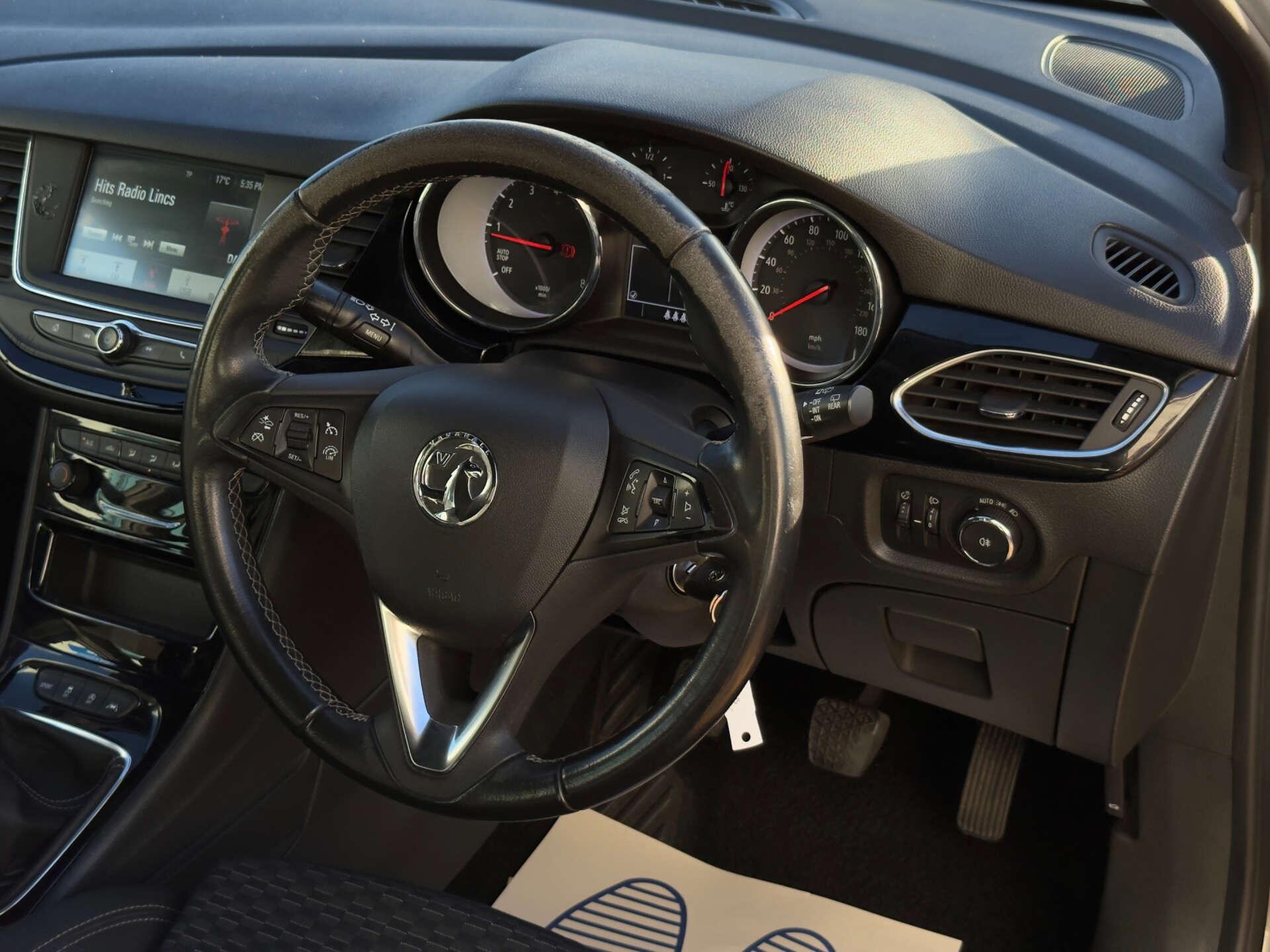 Vauxhall Astra view 44