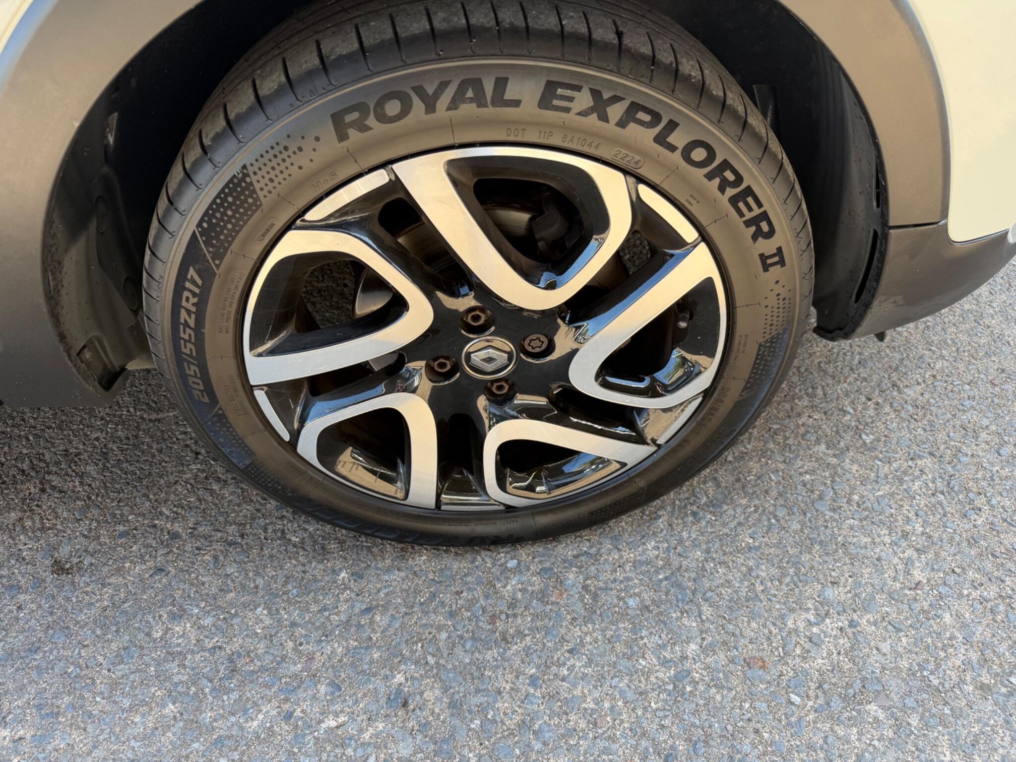 Renault Captur view 19