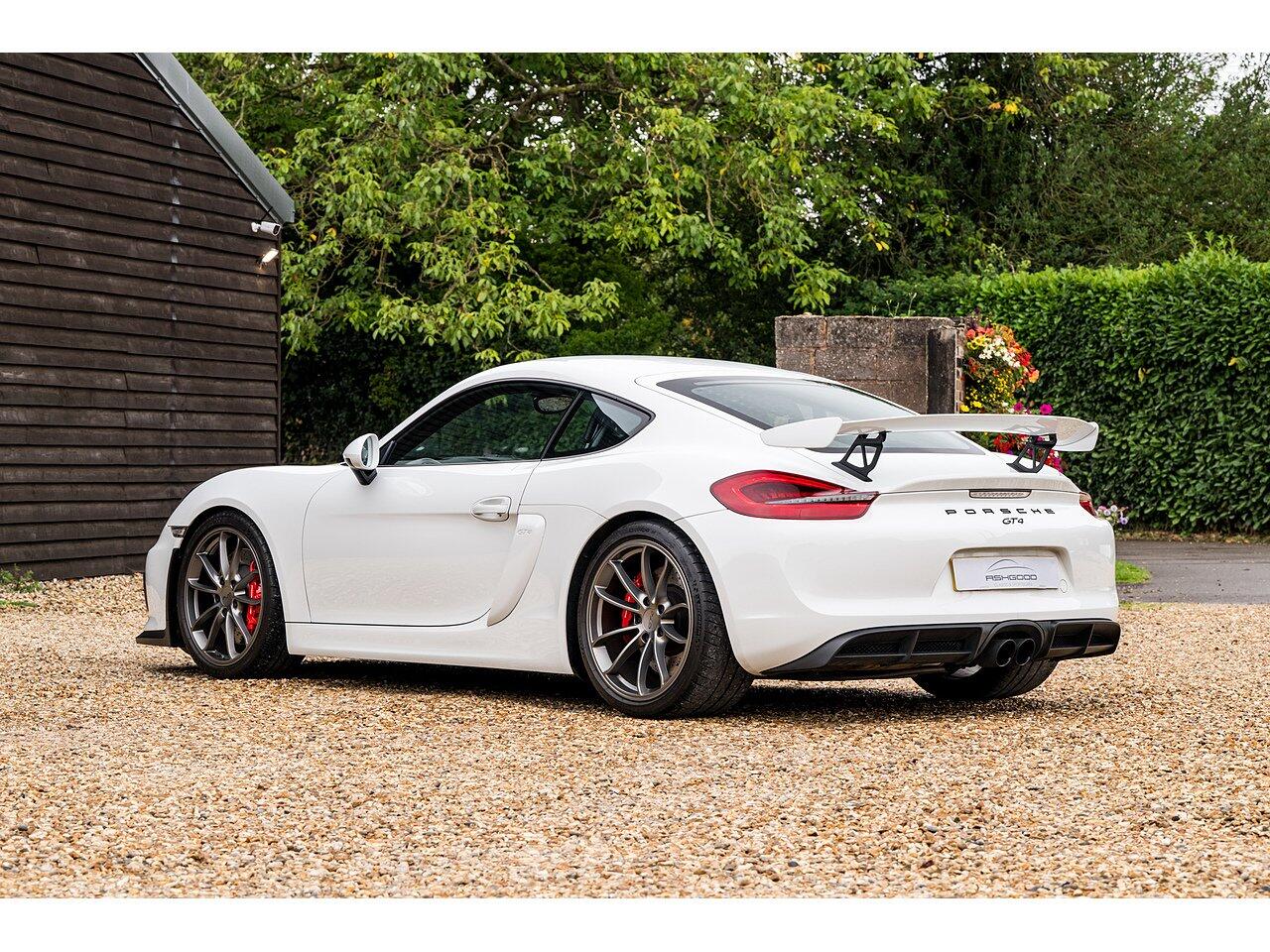 Porsche Cayman view 9