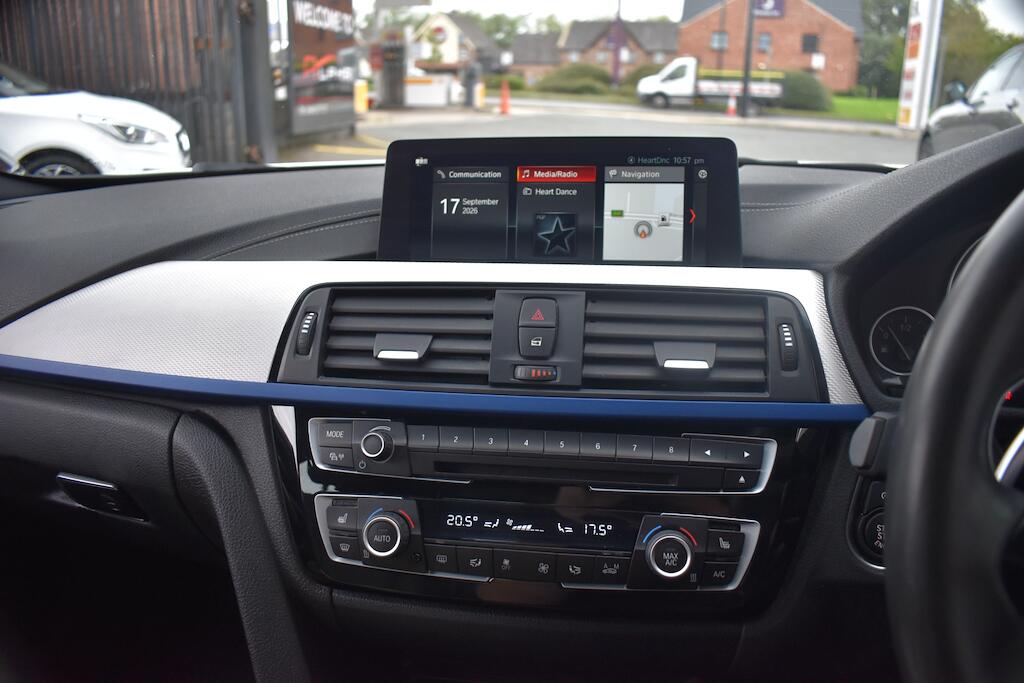BMW 4 Series view 58