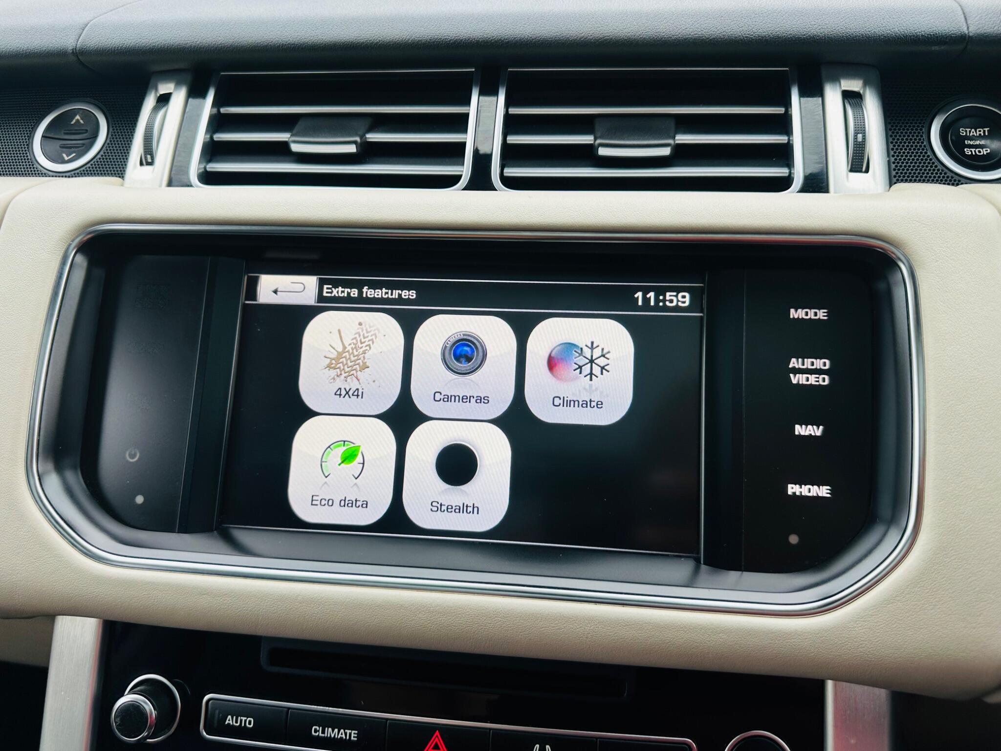 Land Rover Range Rover view 47