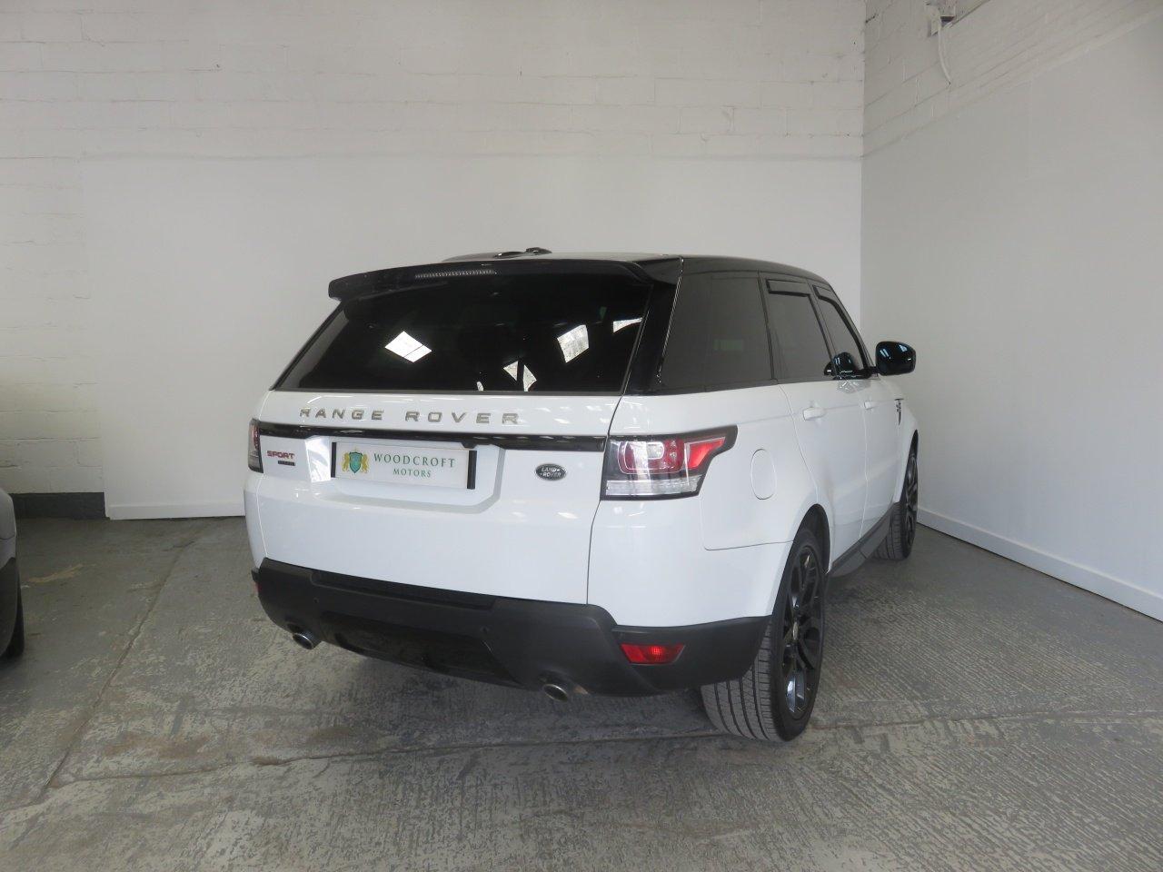 Land Rover Range Rover Sport view 8