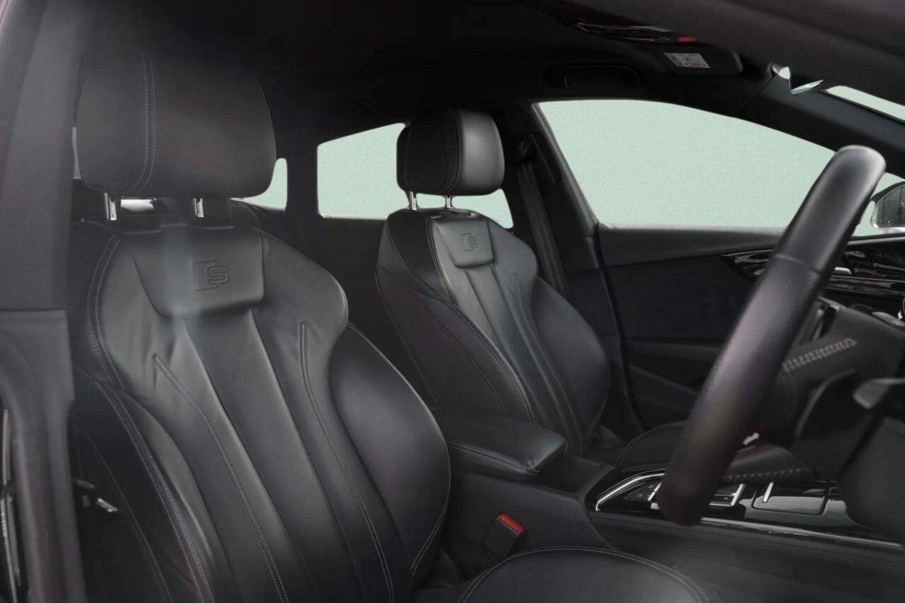 Audi A5 view 18