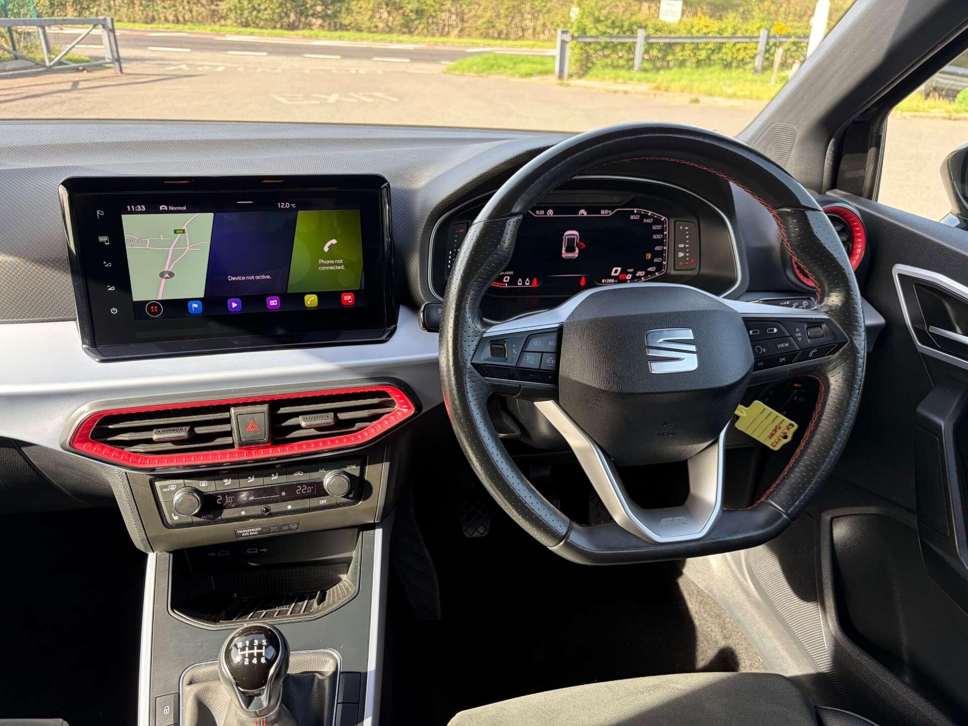 Seat Arona view 2