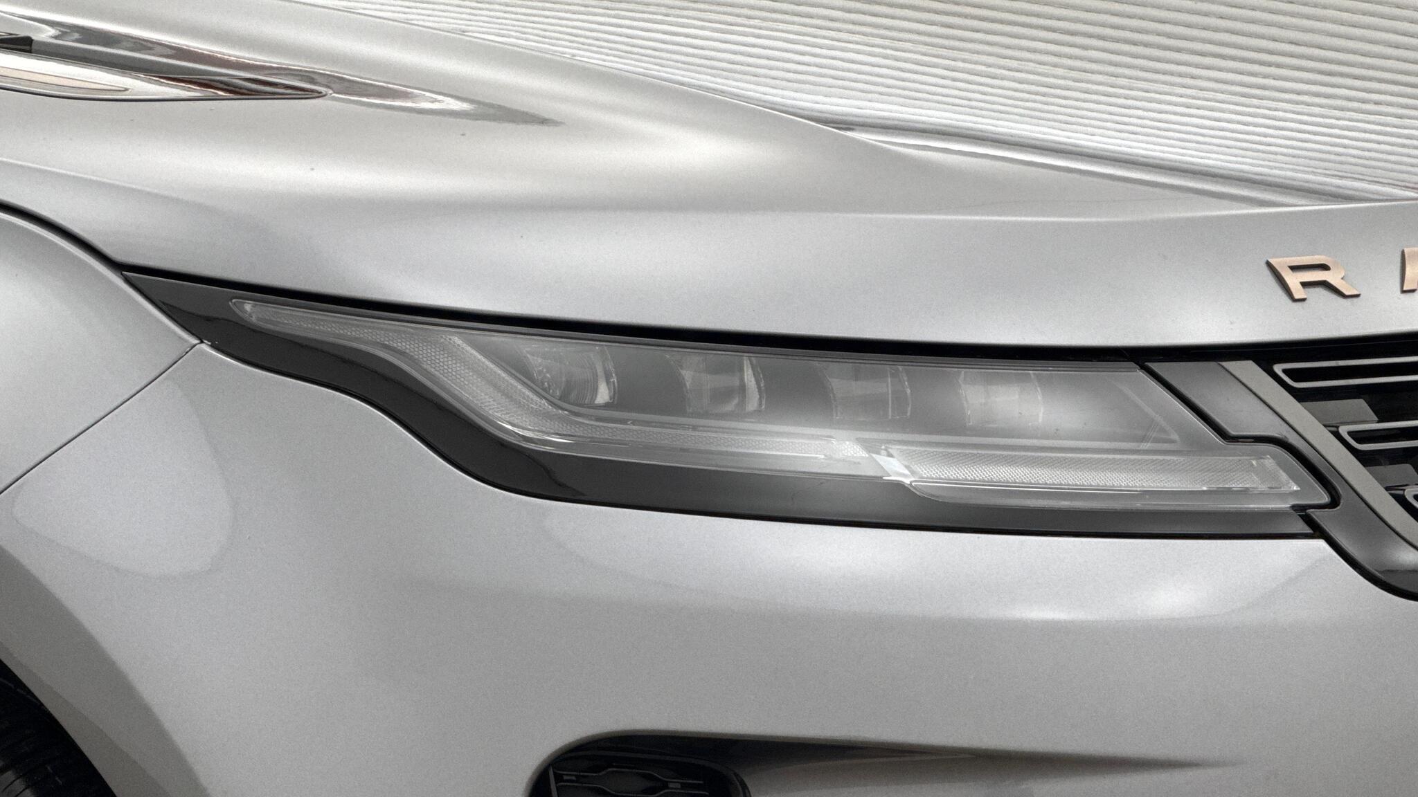 Land Rover Range Rover Evoque view 17