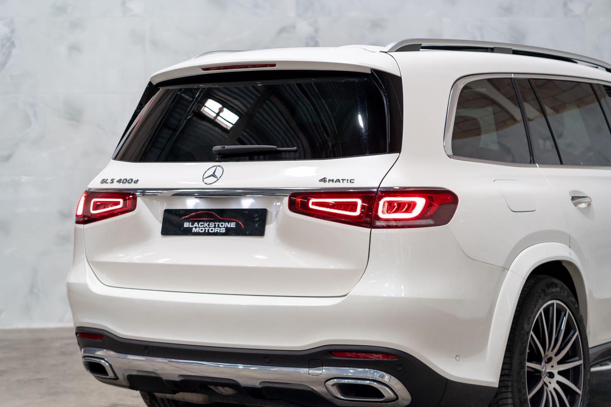 Mercedes-Benz GLS view 9