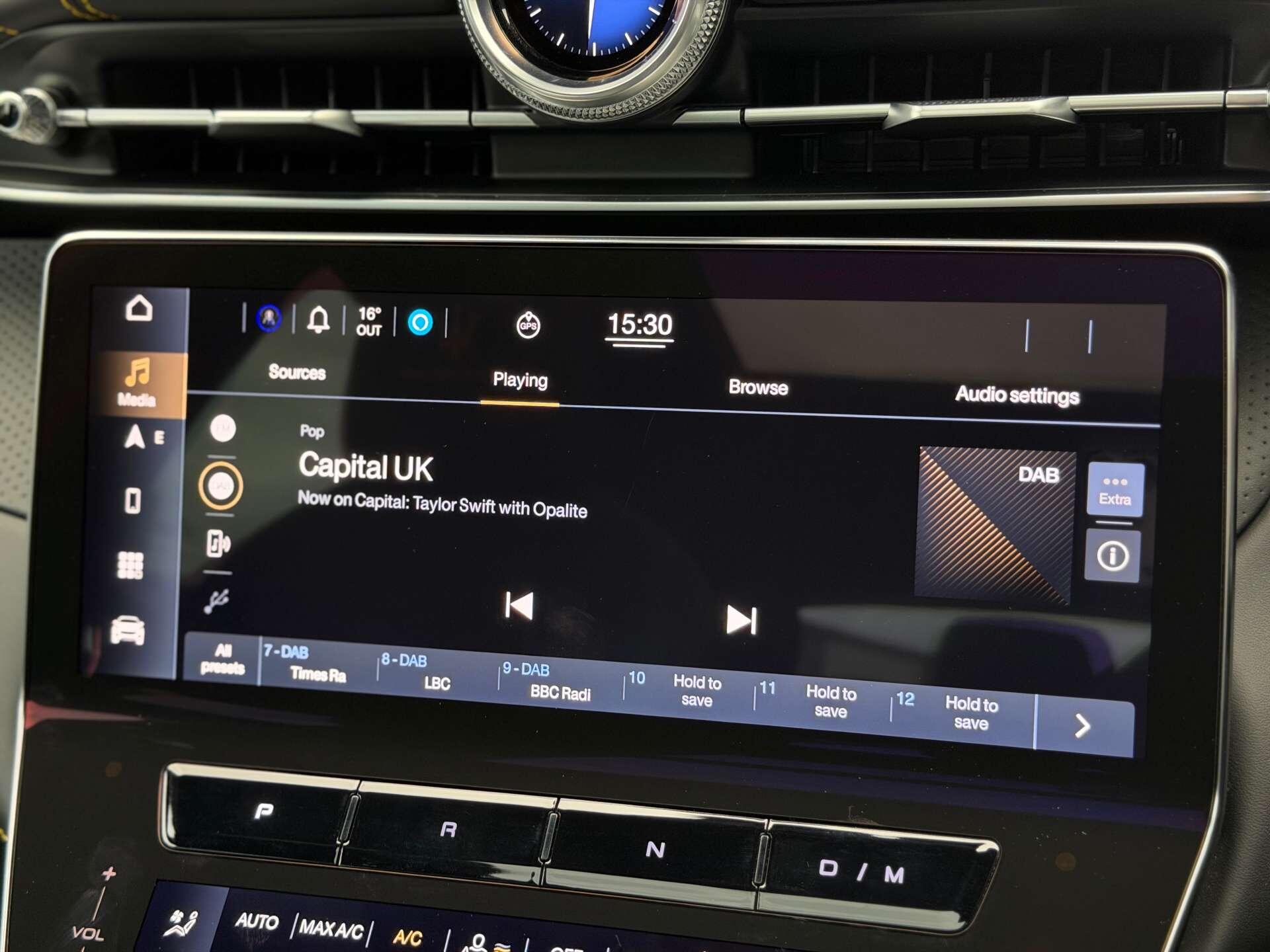 Maserati Grecale view 37