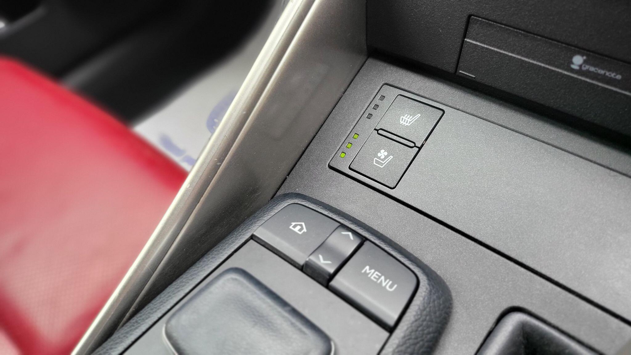 Lexus Is view 26