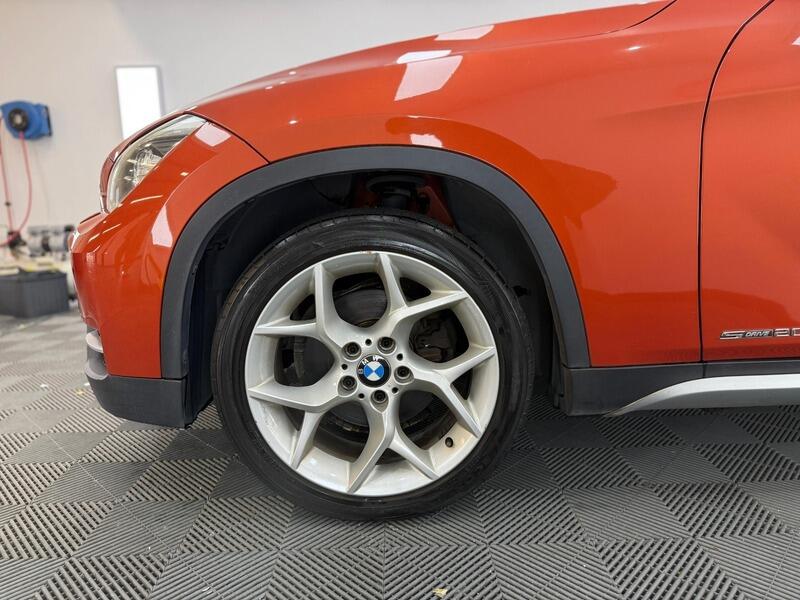 2013 BMW X1 image 8