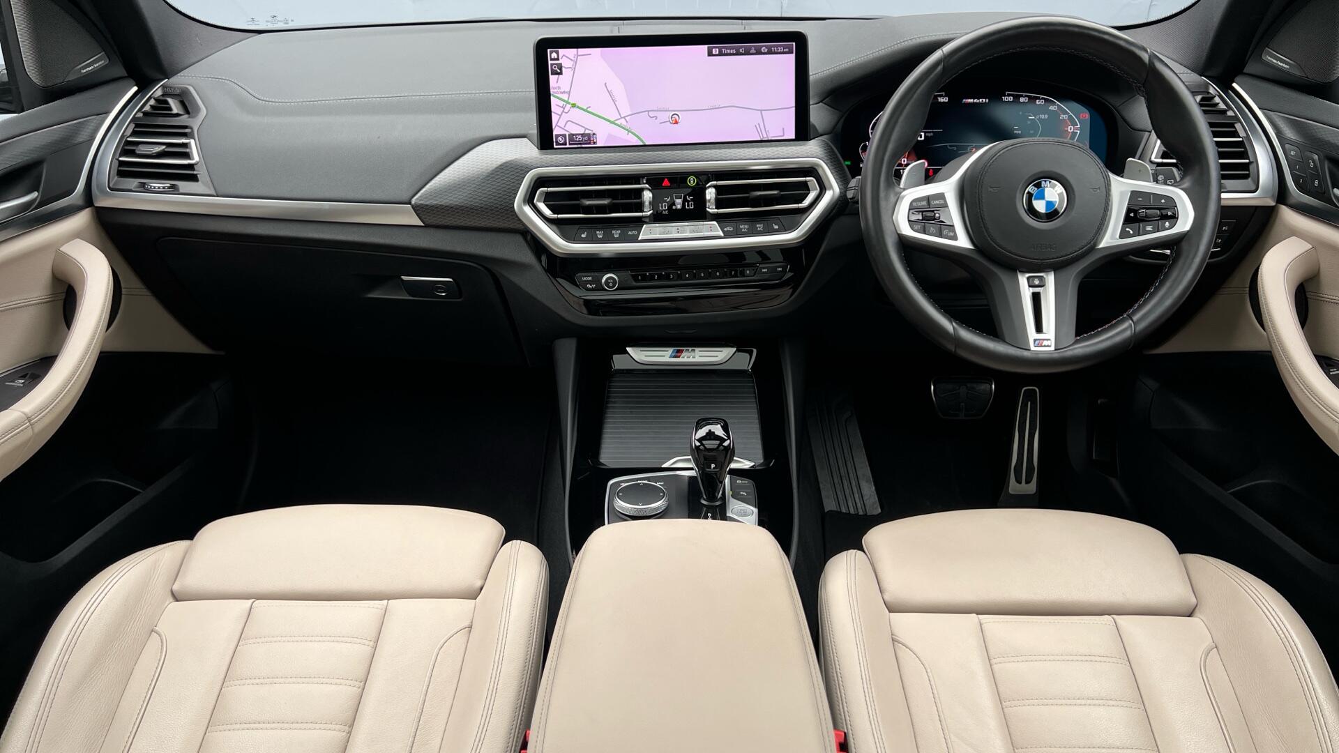 BMW X3 view 4