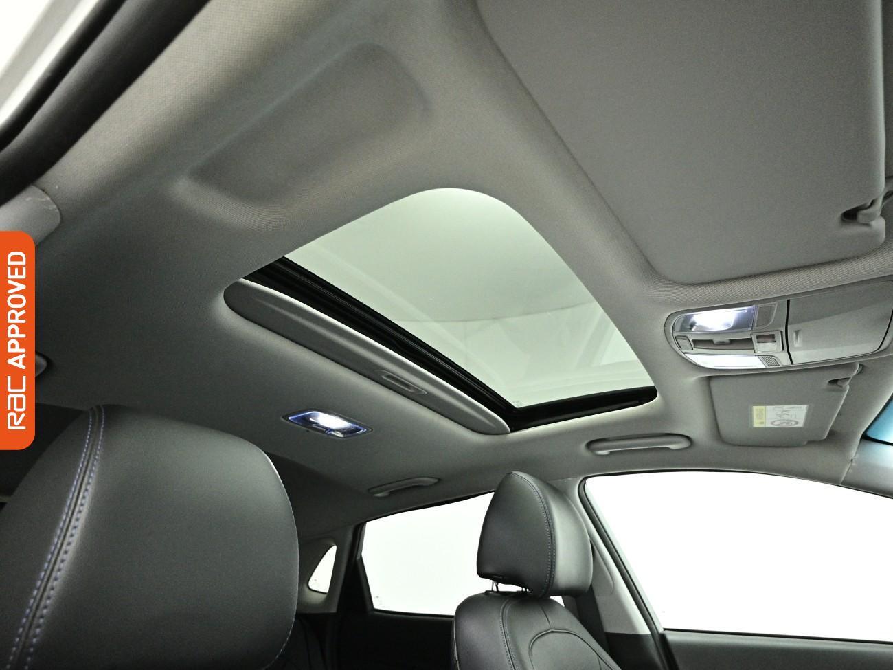 Hyundai Kona view 3
