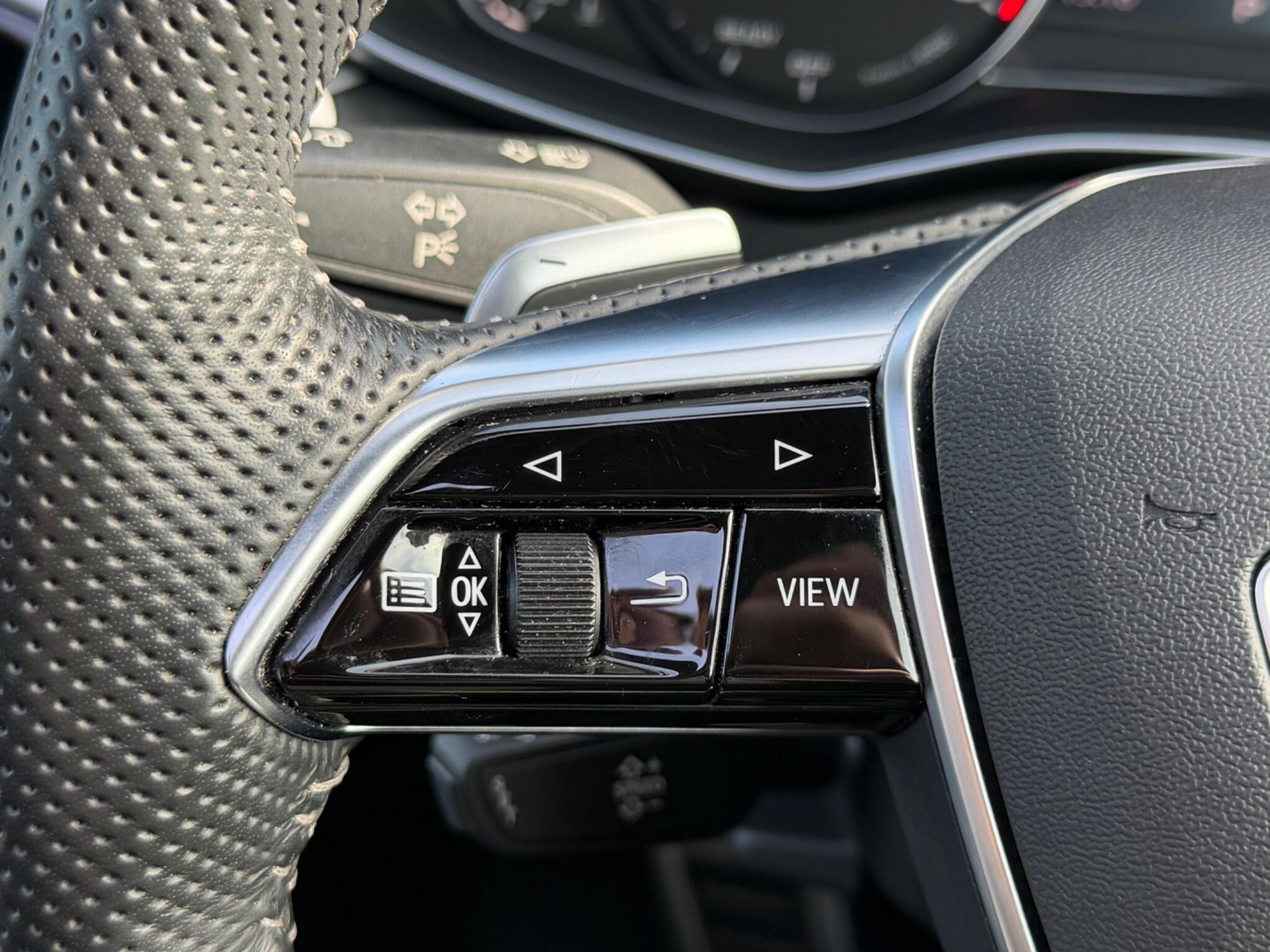 Audi A6 view 30