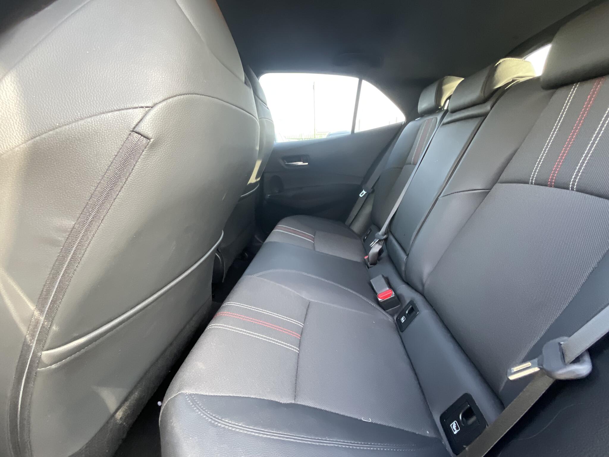 Toyota Corolla view 15