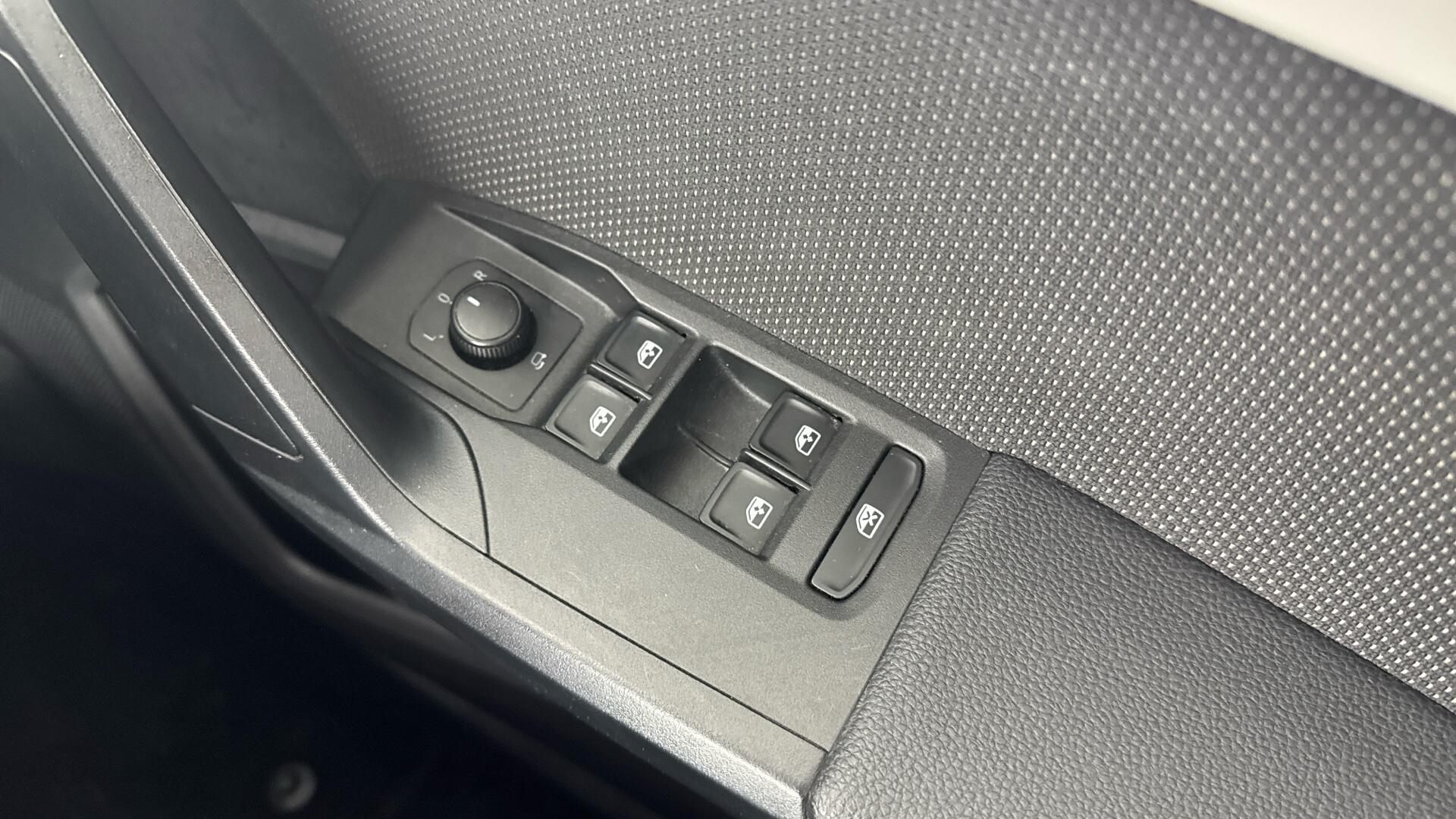 Seat Arona view 43