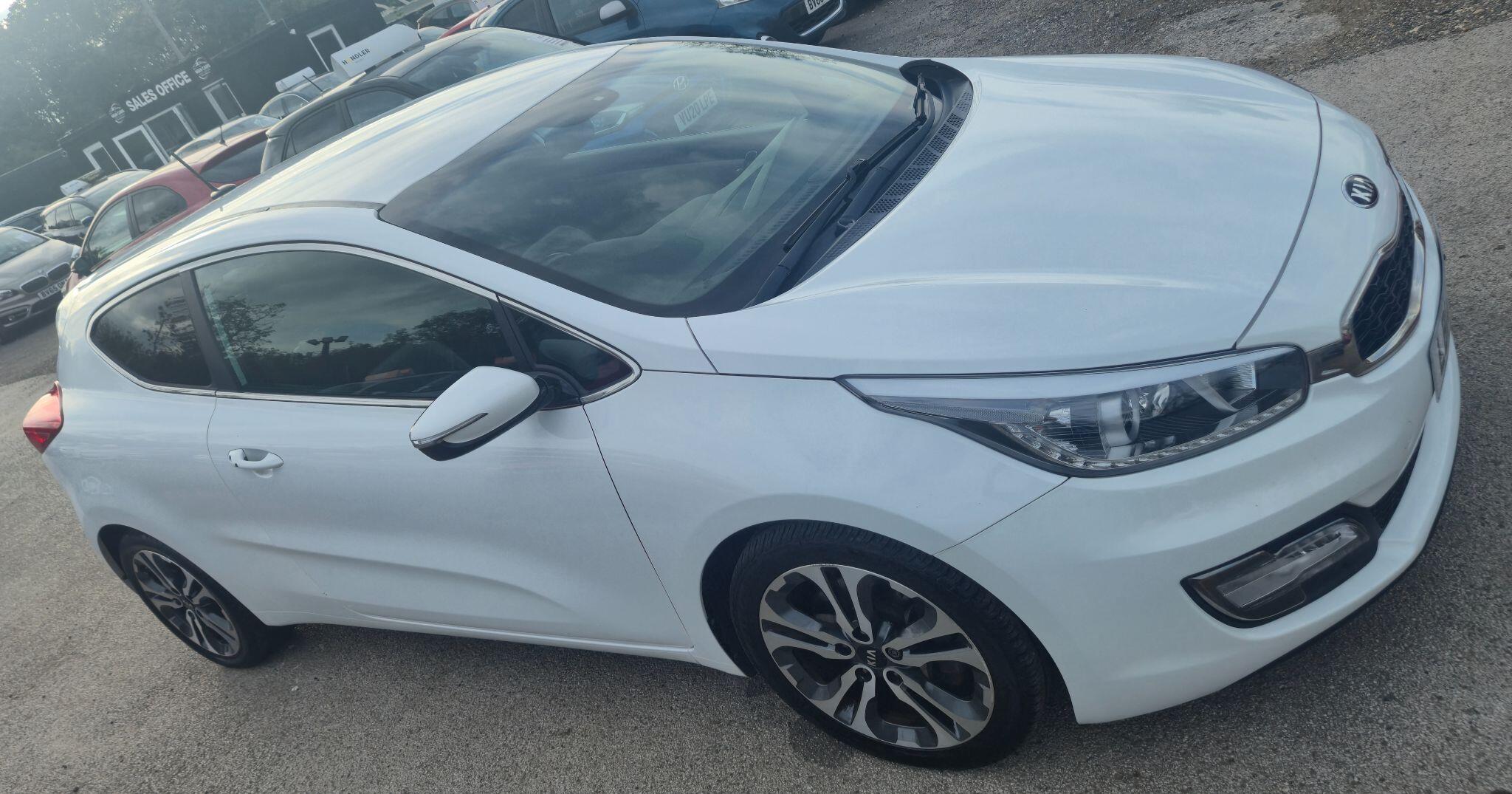 Kia Proceed view 8