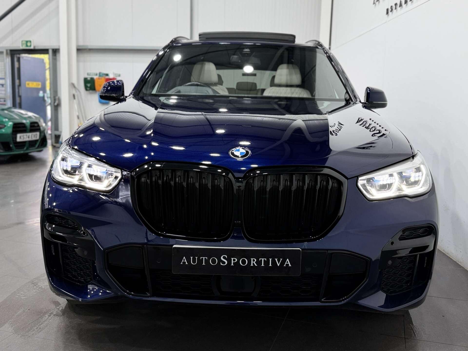 BMW X5 view 6