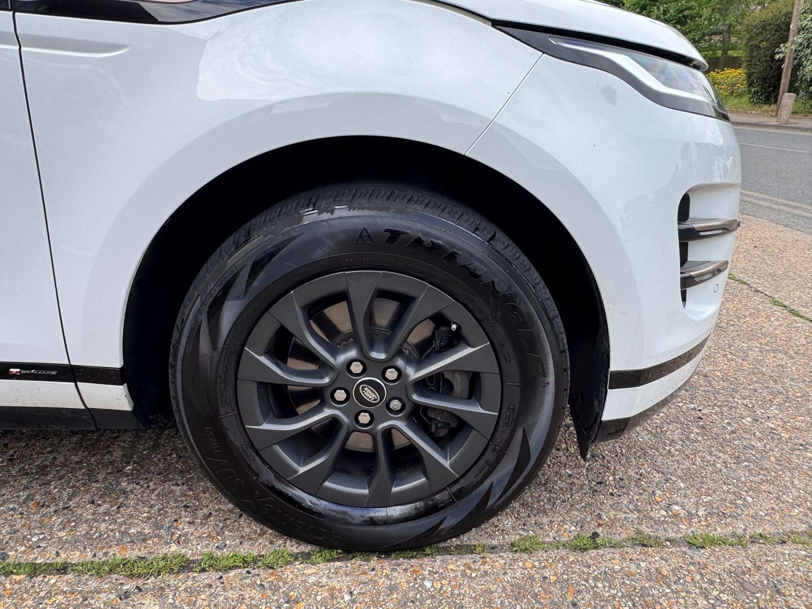 Land Rover Range Rover Evoque view 22