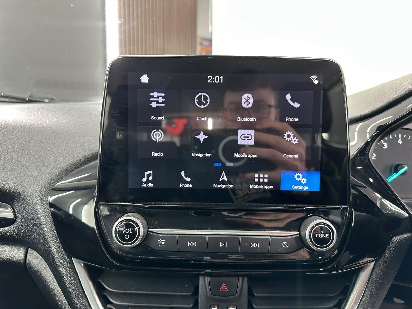 Ford Fiesta view 41