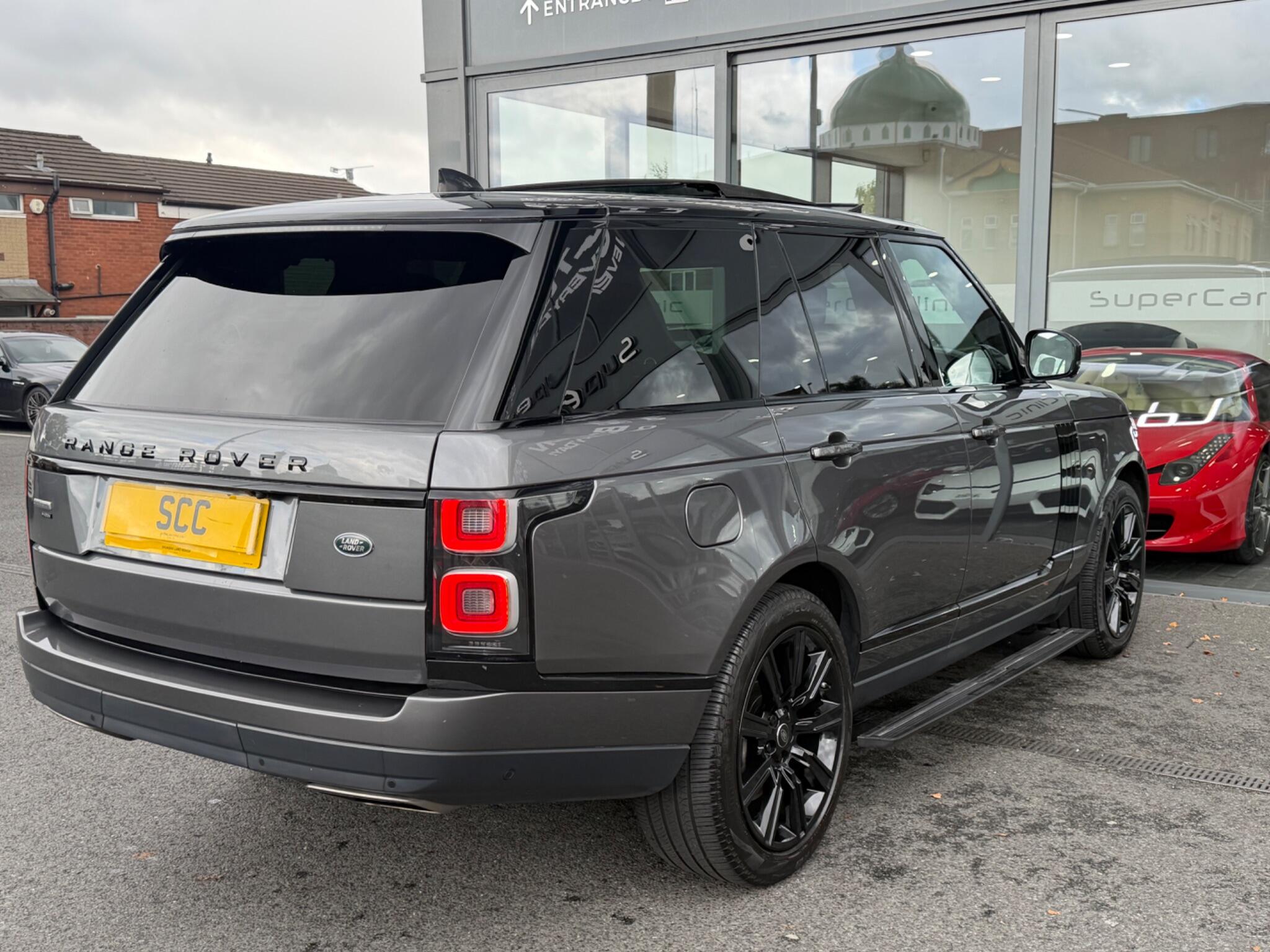 Land Rover Range Rover view 10
