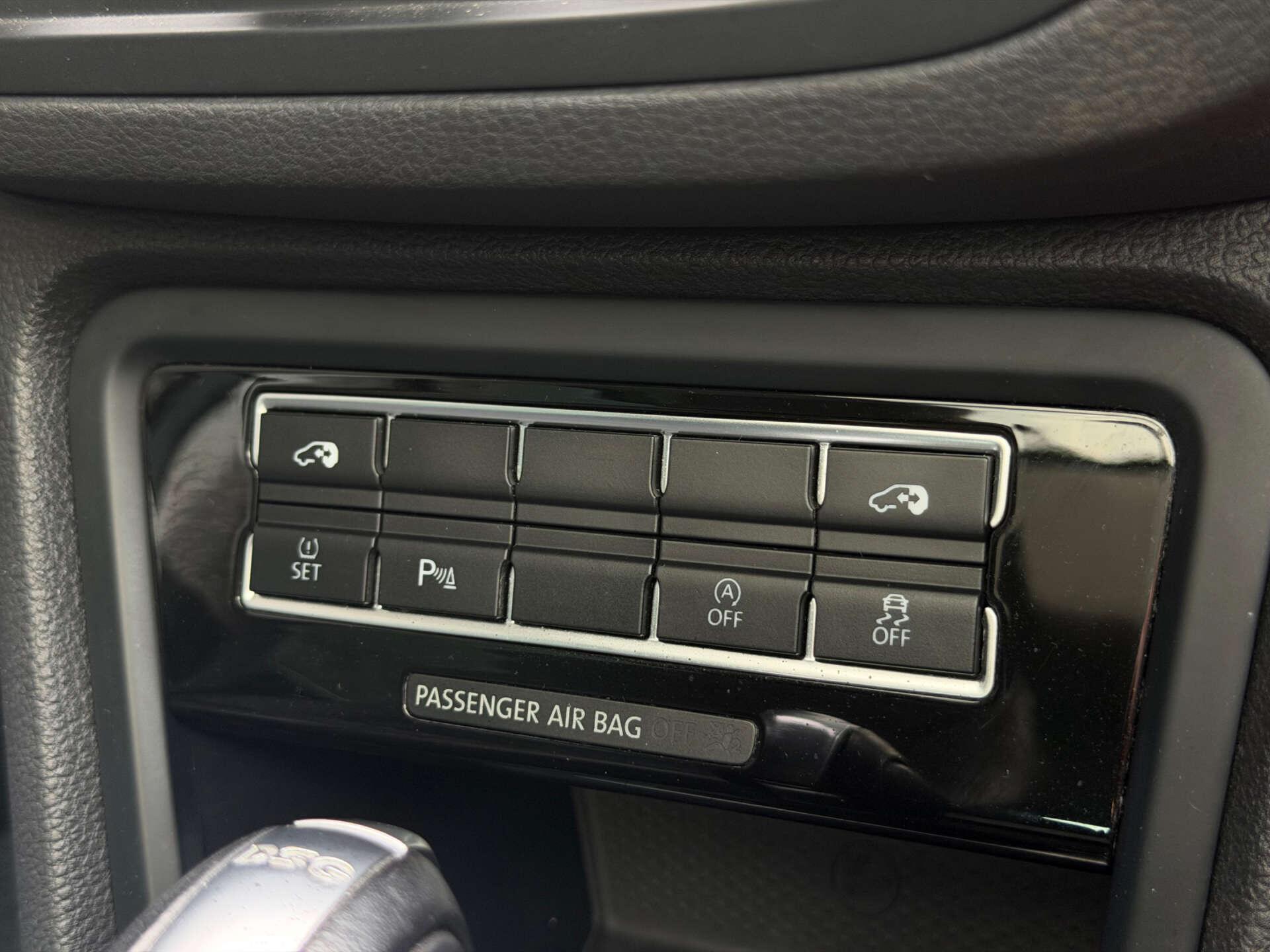 Volkswagen Sharan view 28