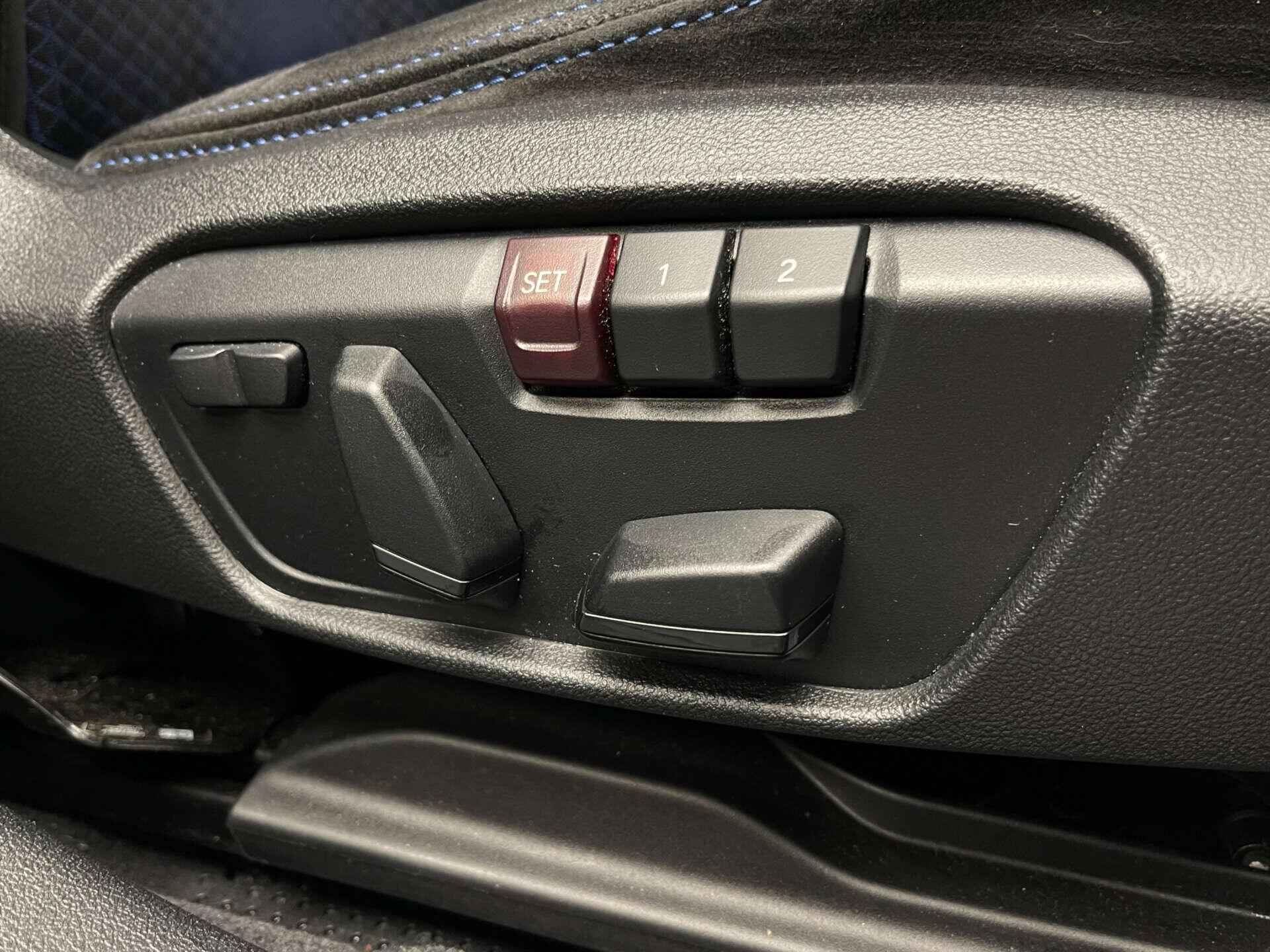 BMW 1 Series view 13