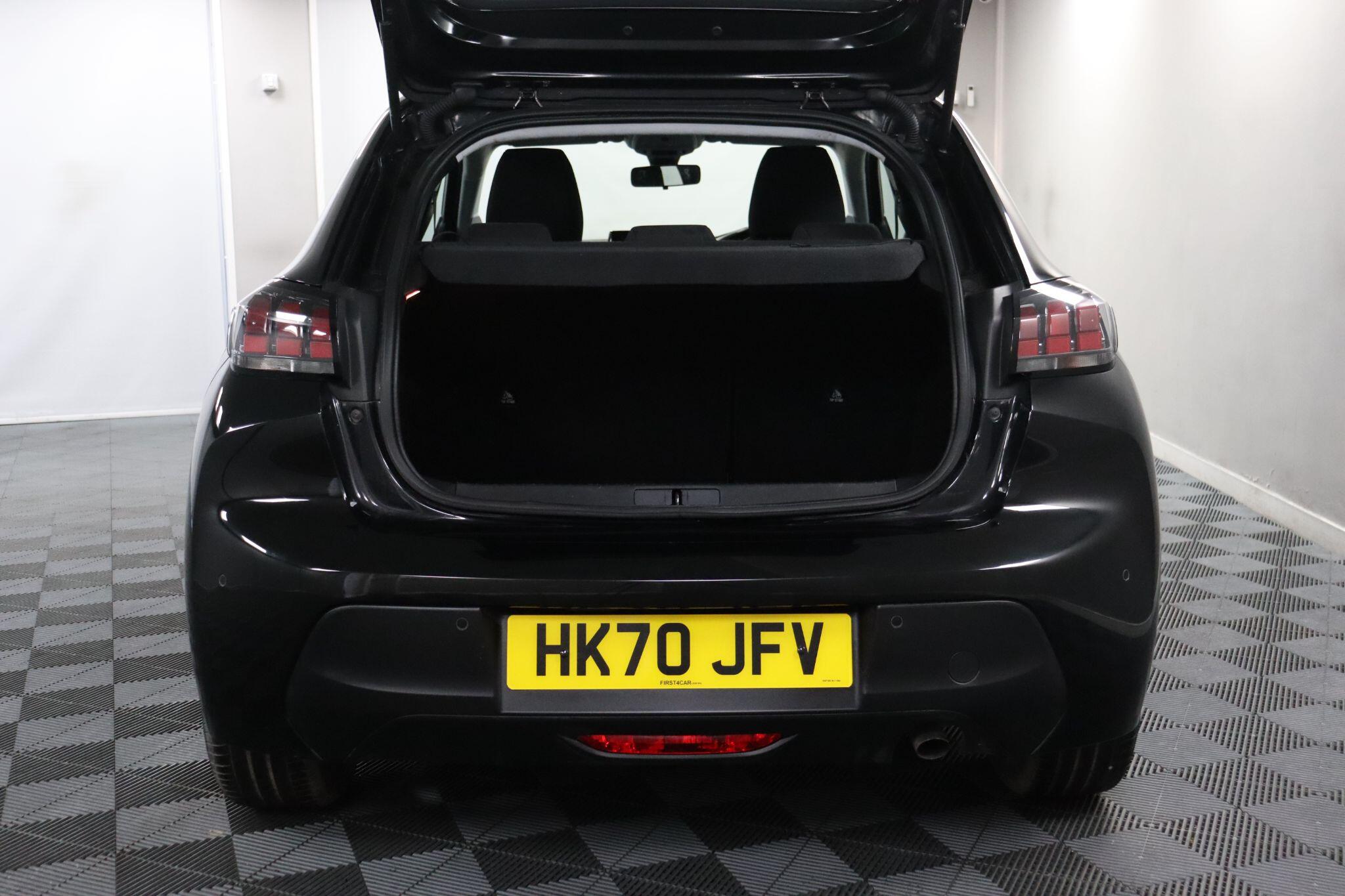 Peugeot 208 view 48
