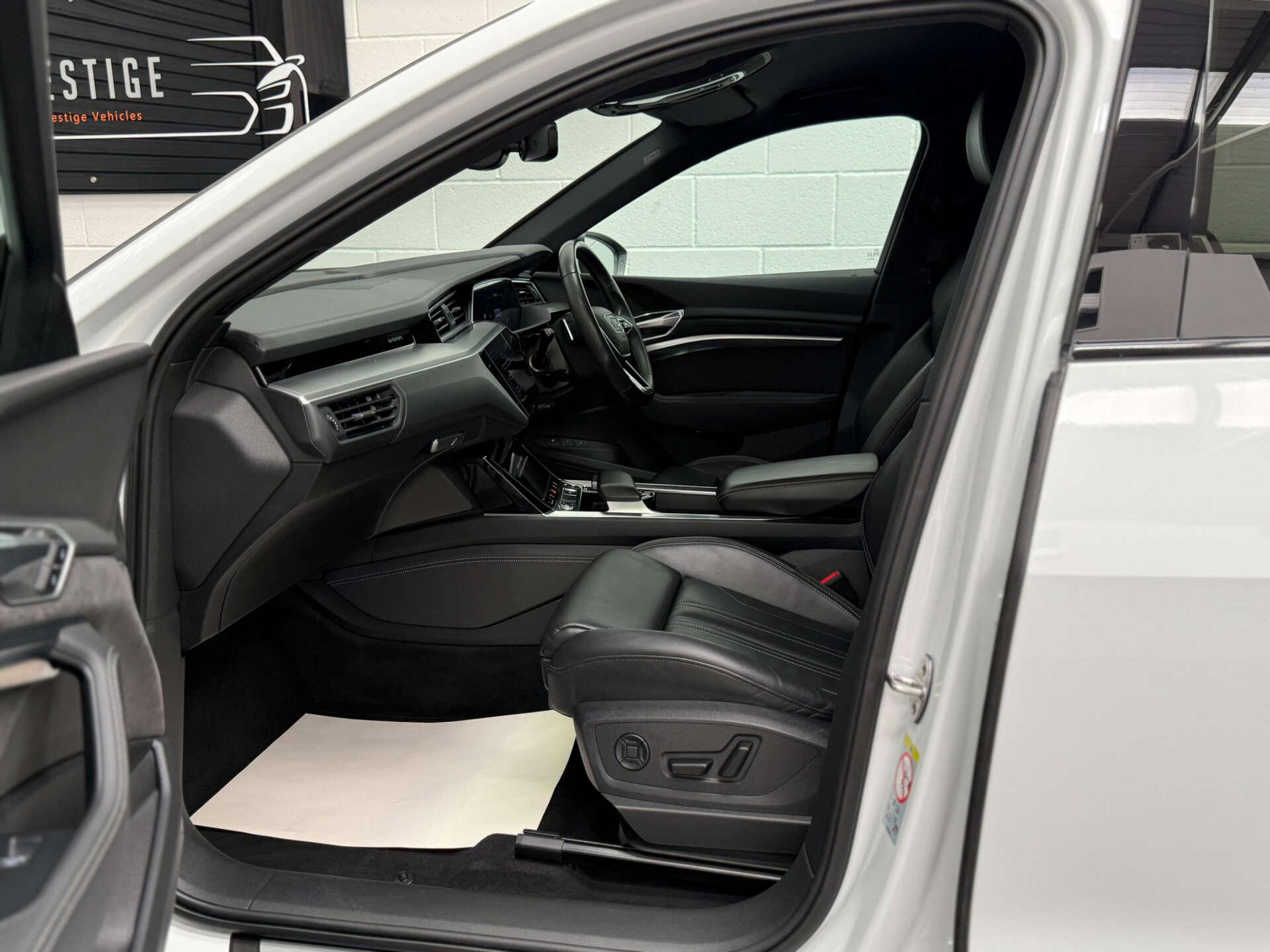 Audi E-Tron view 16