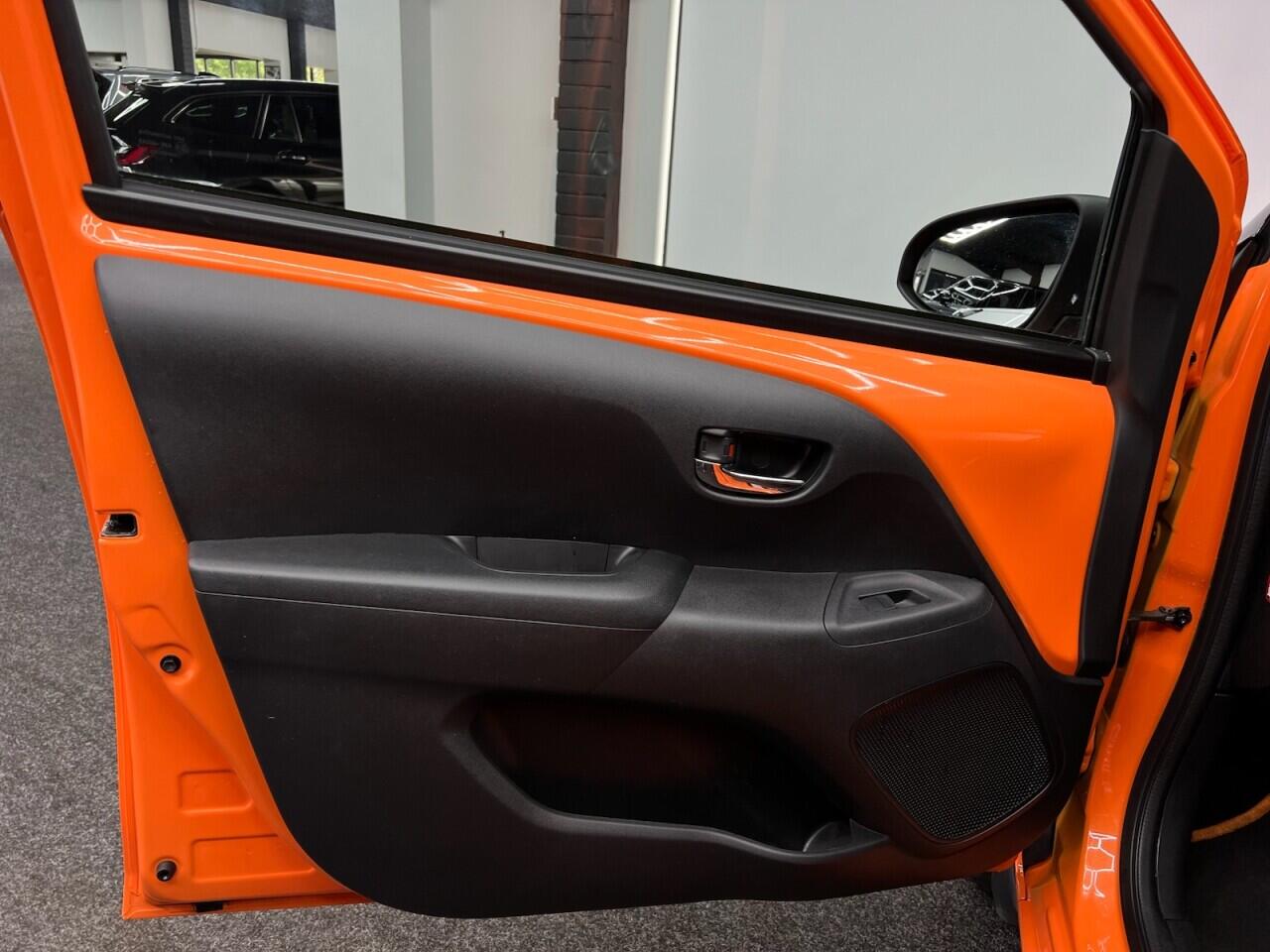 Toyota Aygo view 26