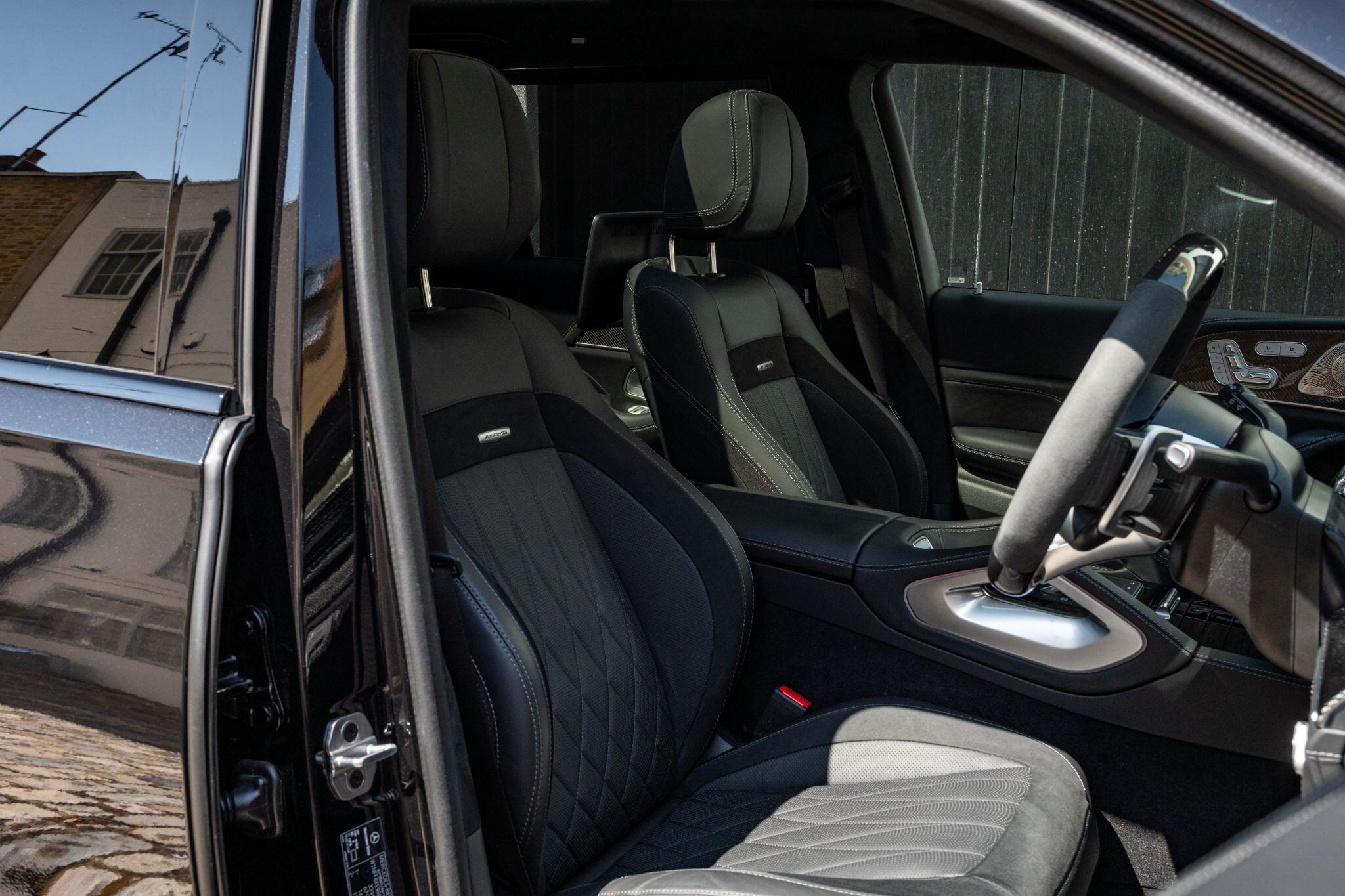 Mercedes-Benz GLS view 16