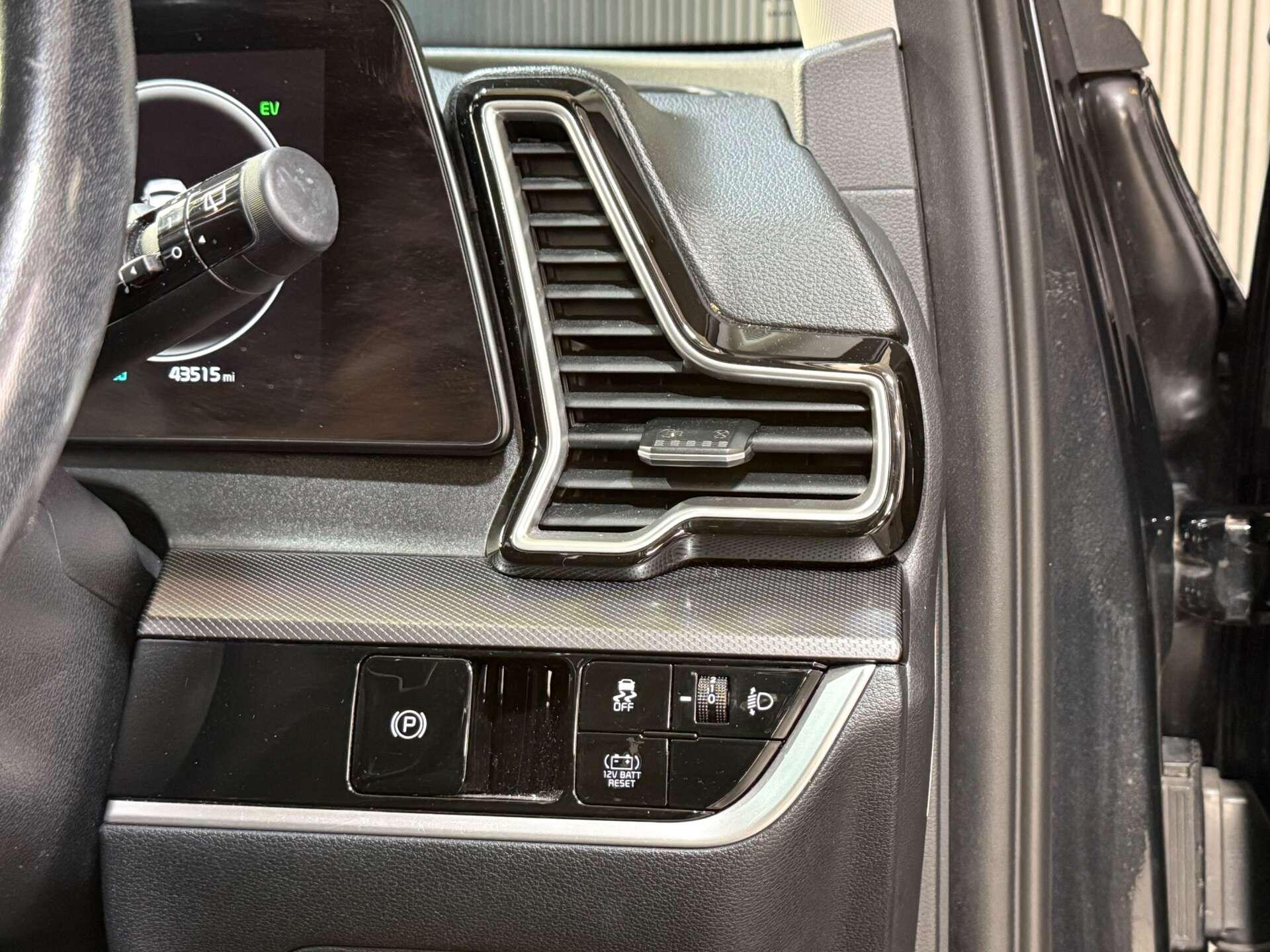 Kia Sportage view 34